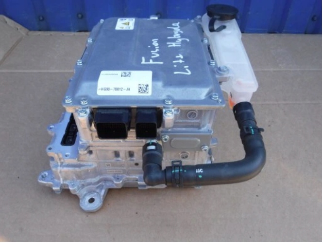 PRZETWORNICA DC FORD FUSION LIFT USA HYBRID Producent części Ford OE