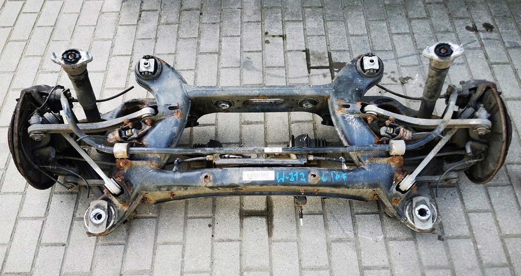 MERCEDES E-KLASA W212 LIFT KOMBI 2.2 CDI KOMPLETNE ZAWIESZENIE TYŁ