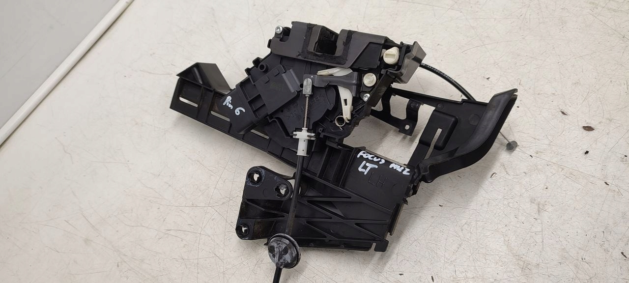 lock rear part rear left Ford Focus MK2 1,6 TDCI