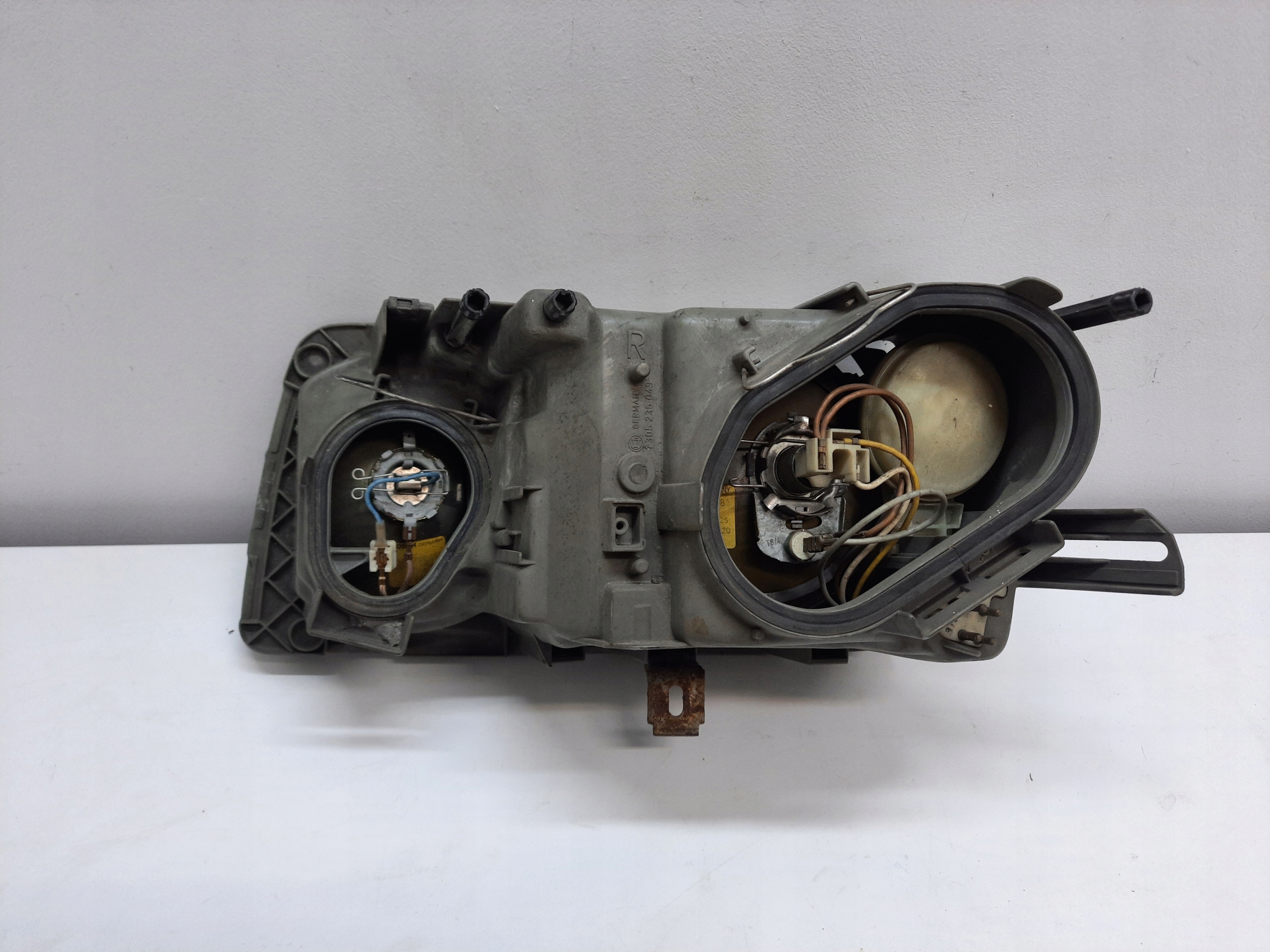 MERCEDES S-KLASA 2 II W126 79- light REFLEKTOR right front original EUROPA