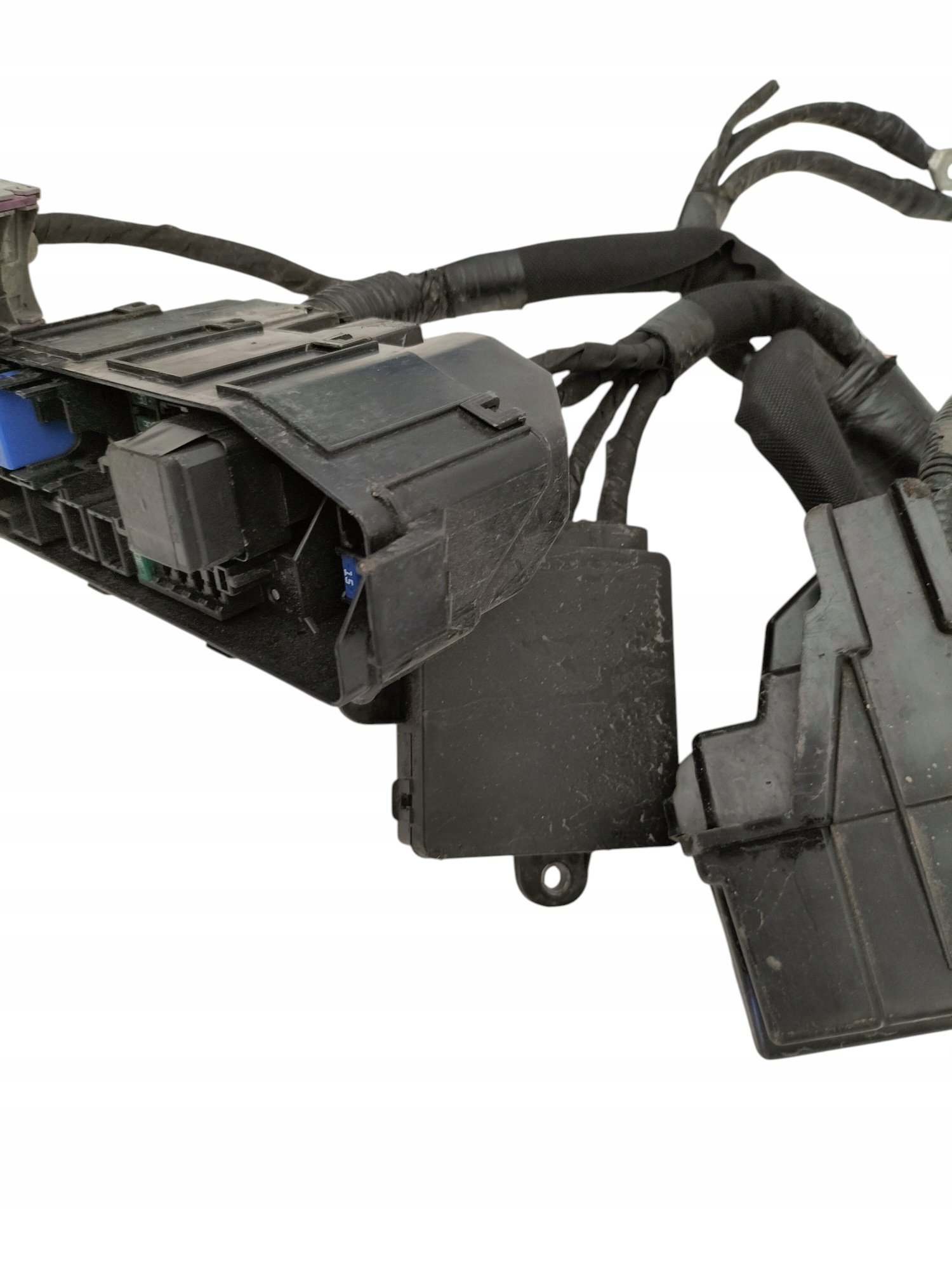 блок коробка предохранителей реле renault KOLEOS II 2.0