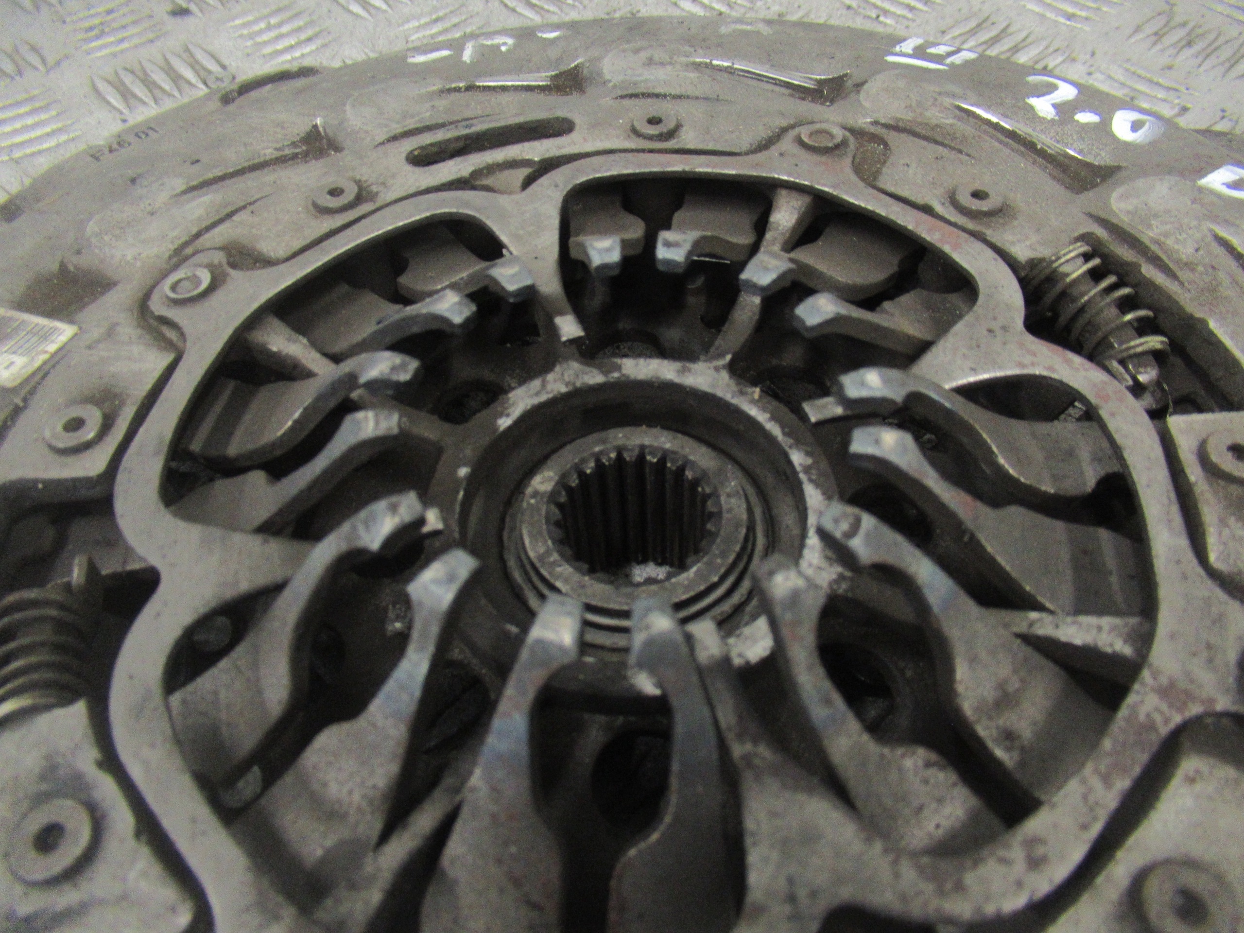 Disque de pression Embrayage RENAULT LAGUNA 3 2.0 DCI