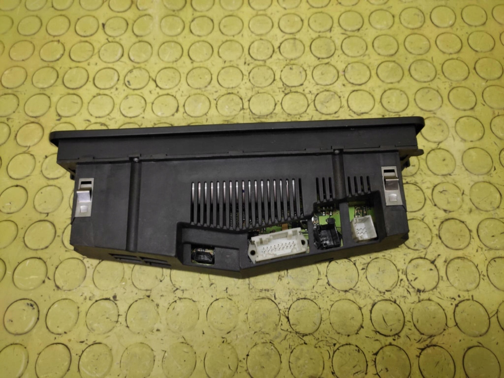 BMW E46 PANEL klími klimatizaci 64116902440