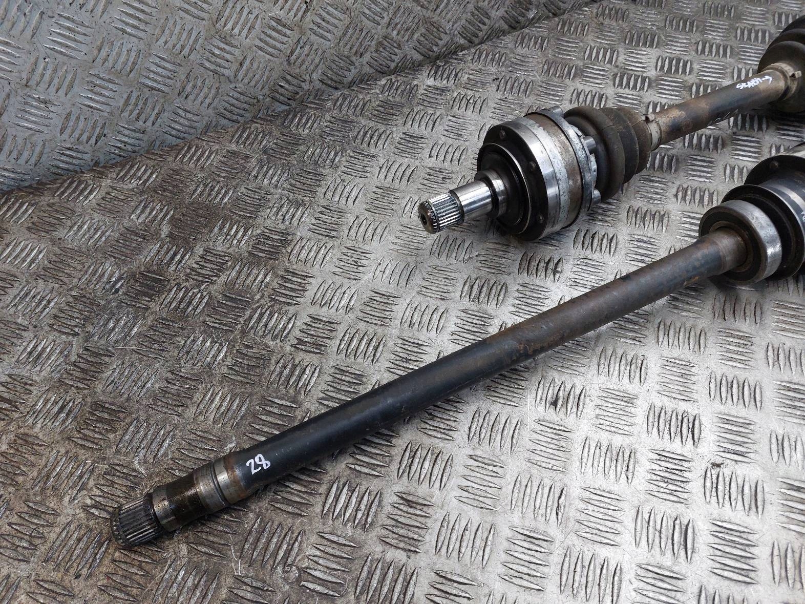semi-axis left front + right front 5B MERCEDES-BENZ VITO W638