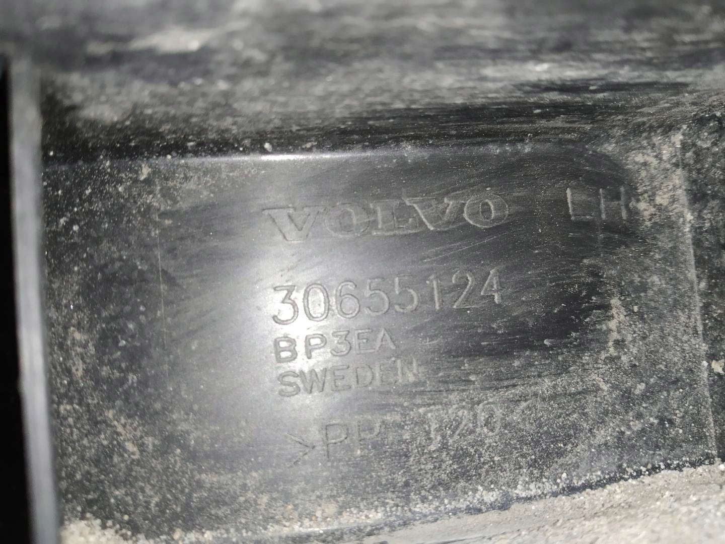 bumper bracket rear part Volvo S80 II (2006-)