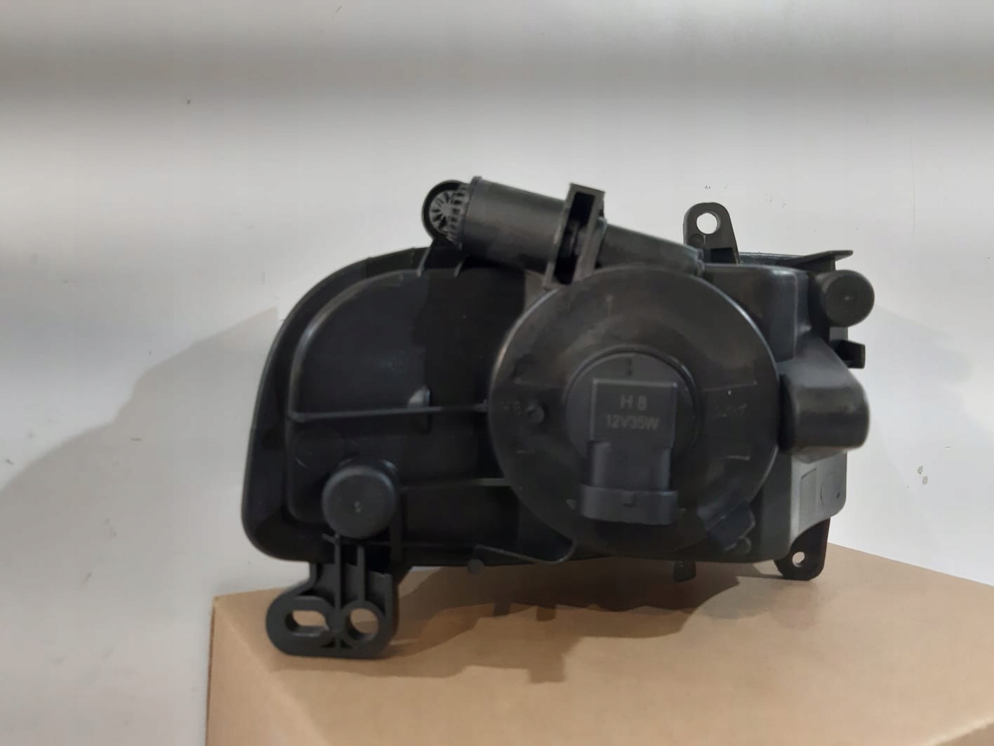 Audi A4 B8 / A5 8T ГАЛОГЕН H7 л - 13325