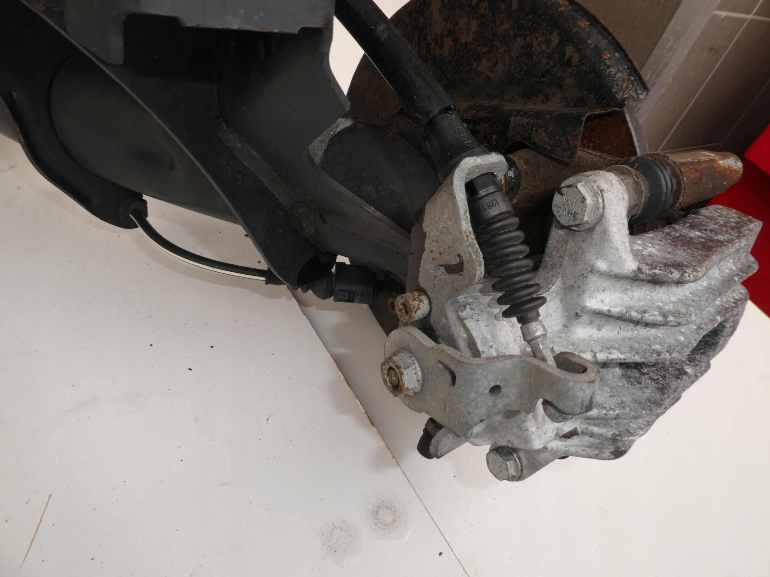 VW SEAT SKODA sider rear part calipers 6RU501543