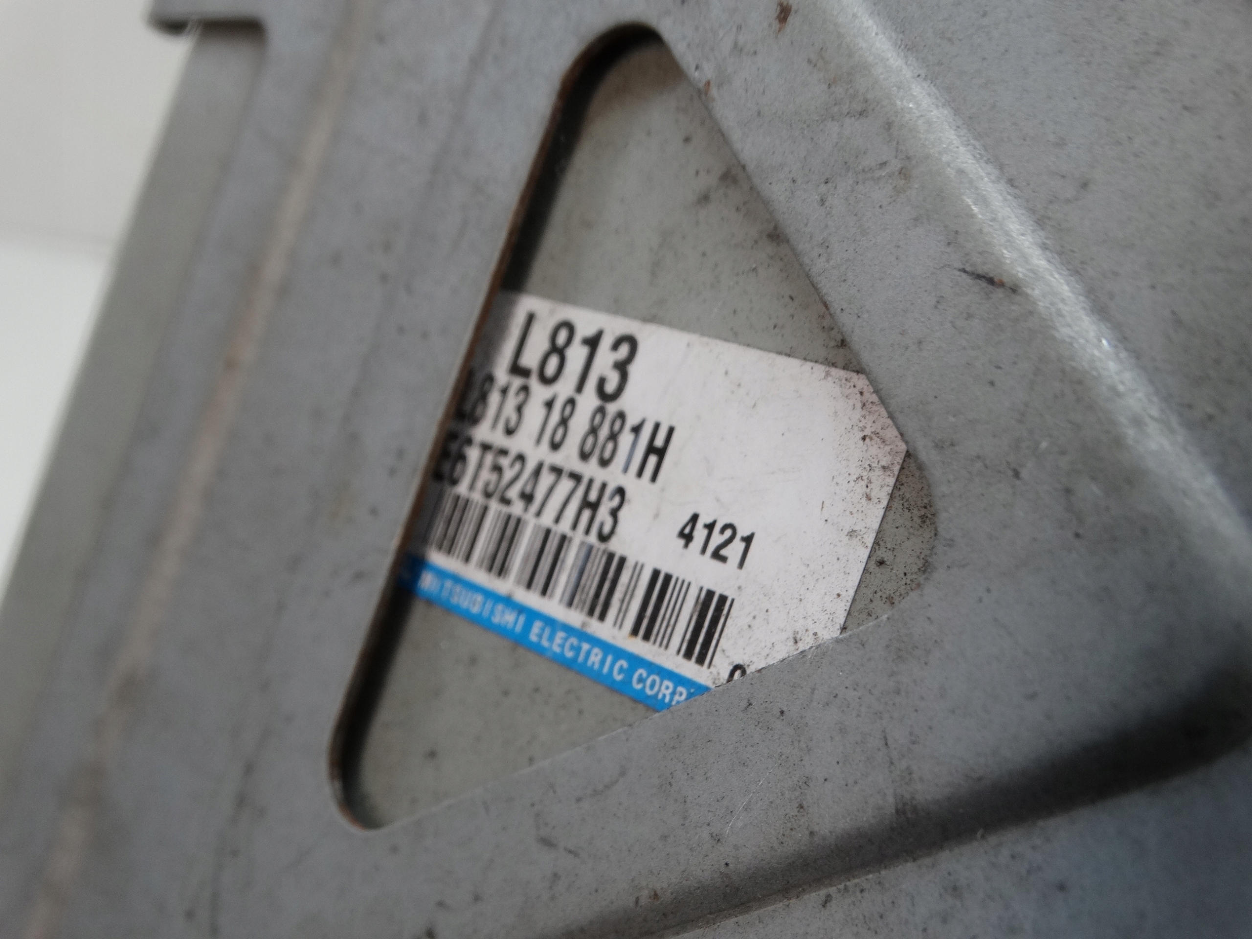 control unit computer of the engine MAZDA 6 02r. L81318881H