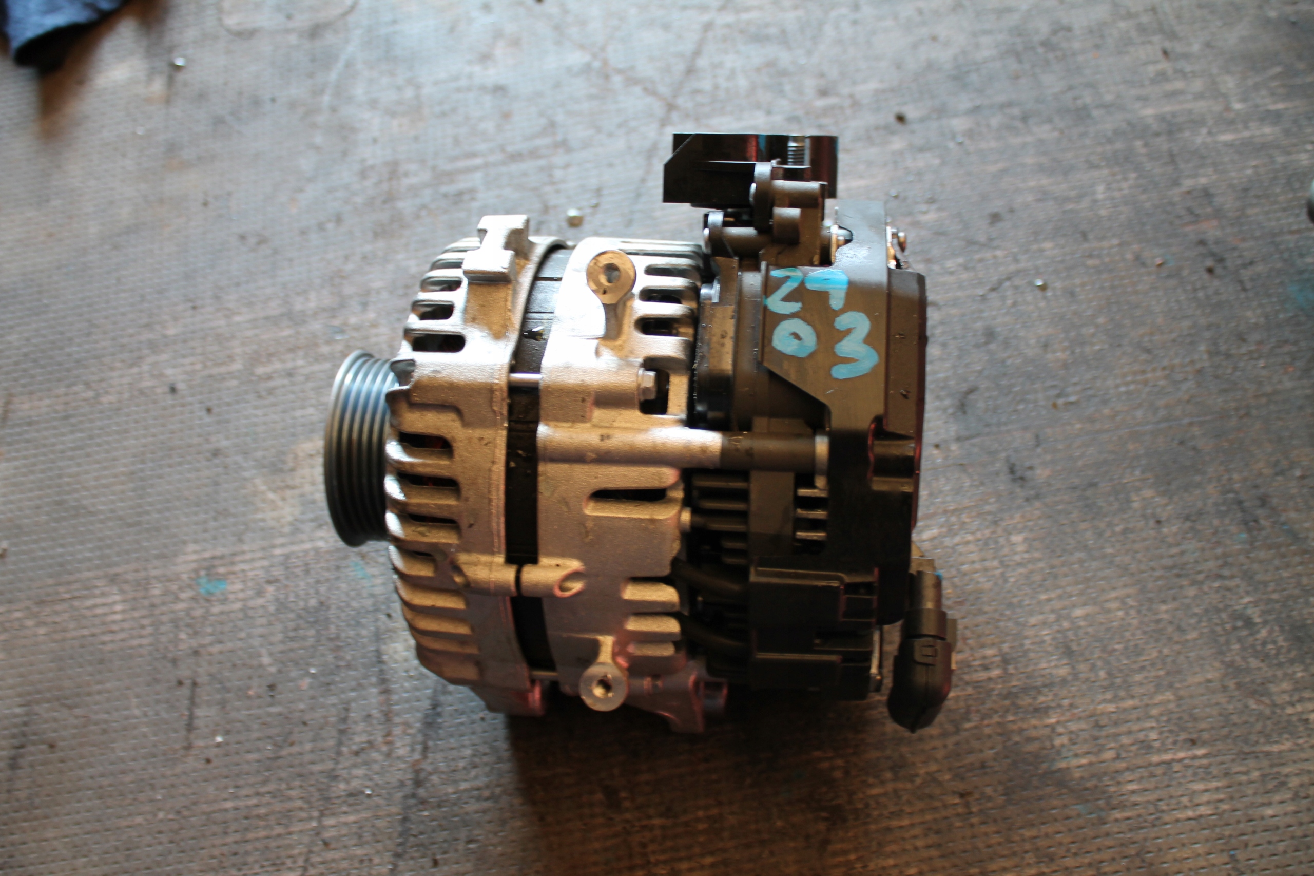 2903. ALTERNATOR PEUEGEOT CITROEN 9865403280
