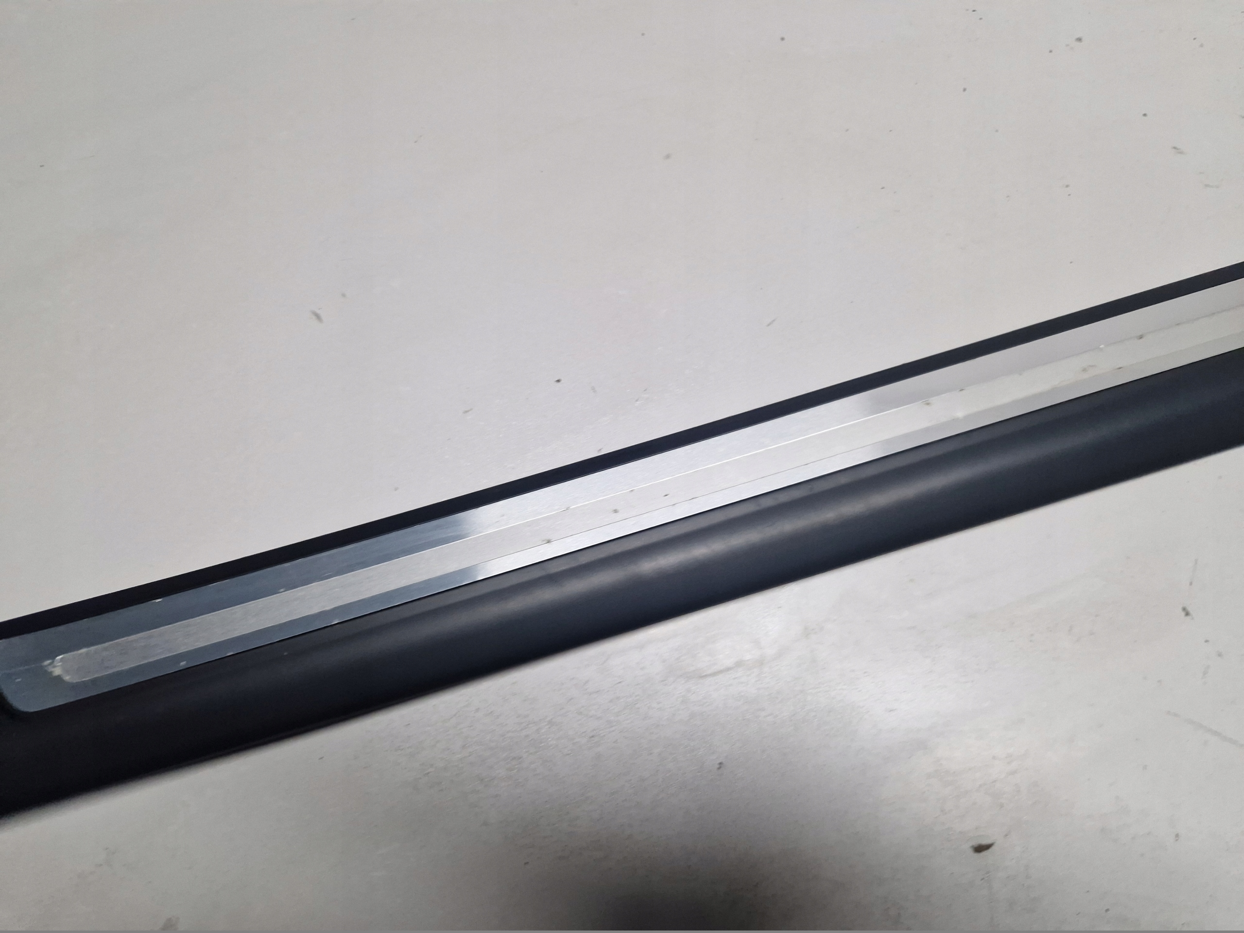 moulding cap left front front AUDI A6 C6 A6C6 S-LINE 4F0853373F