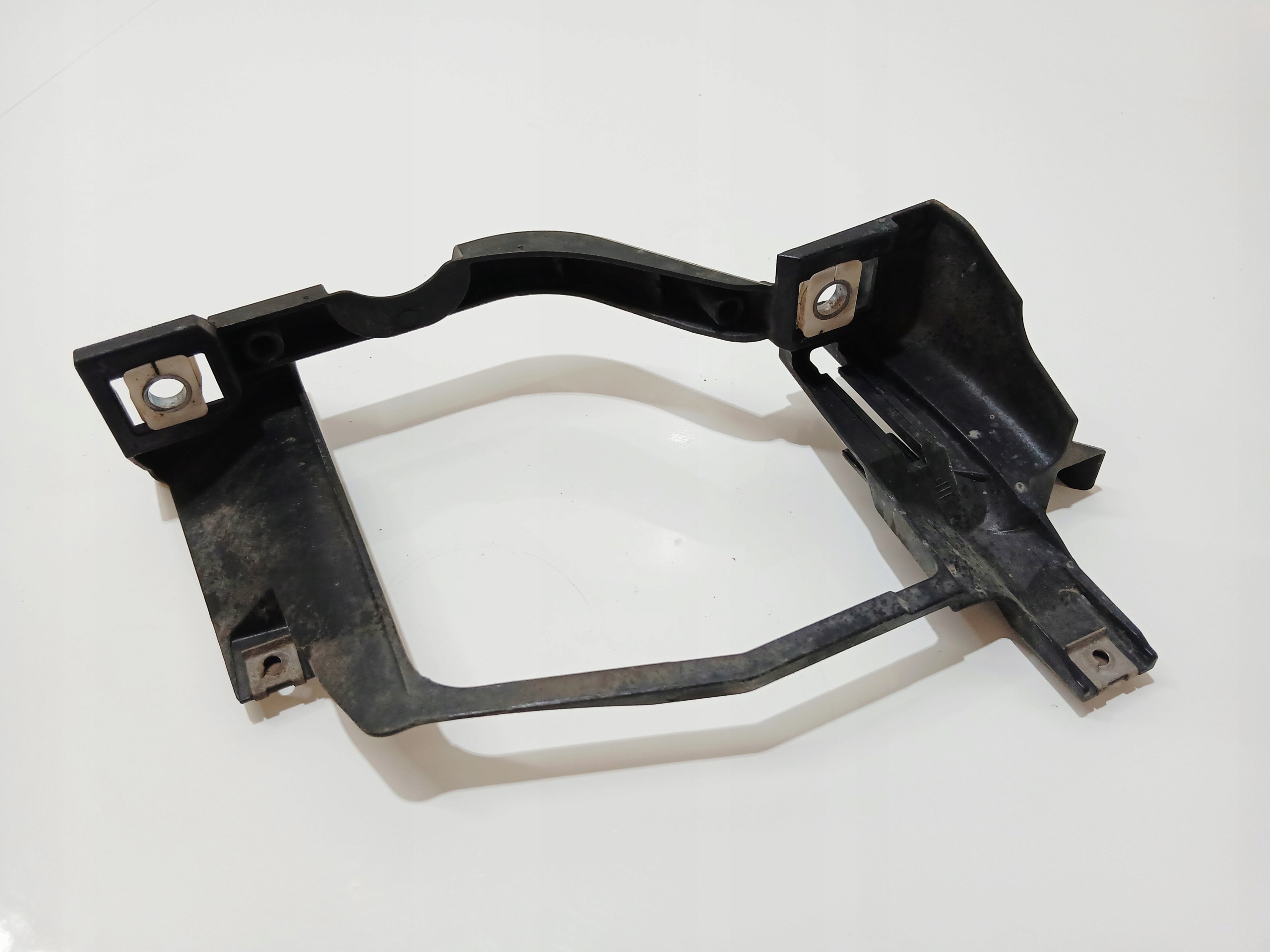 support holder lights left front BMW E60 E61 OE (4824814)