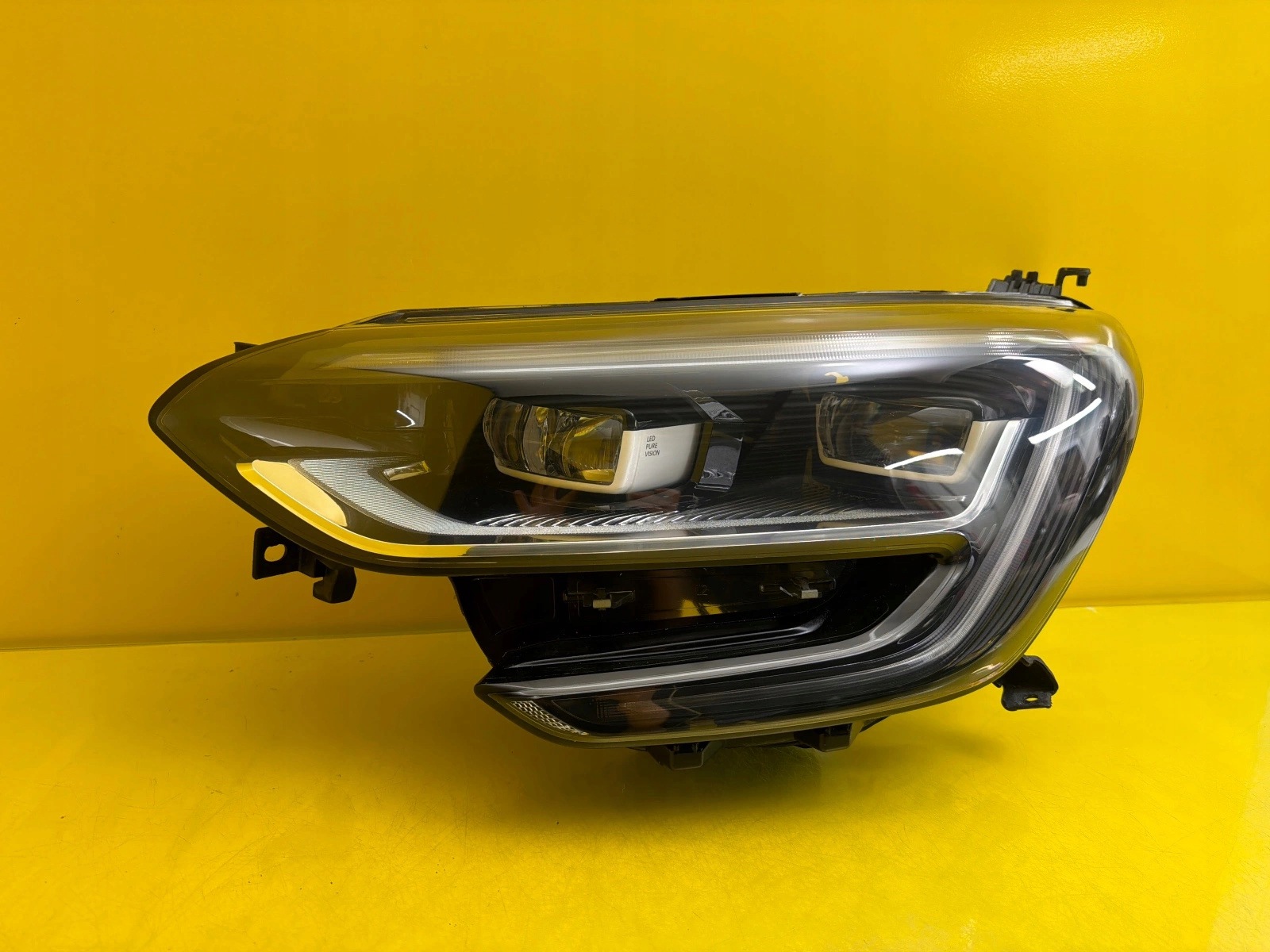 light left Renault Megane IV Full Led 260601197R