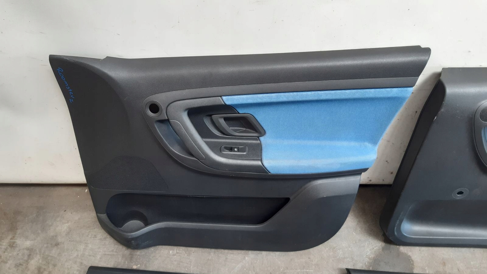 side side komplet Skoda Roomster 1,2 12V