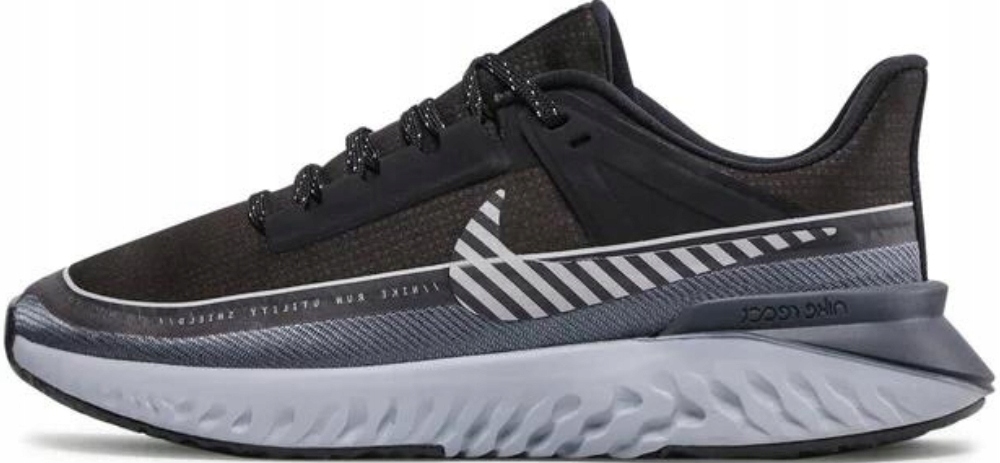 Nike legend react 42 5 hotsell