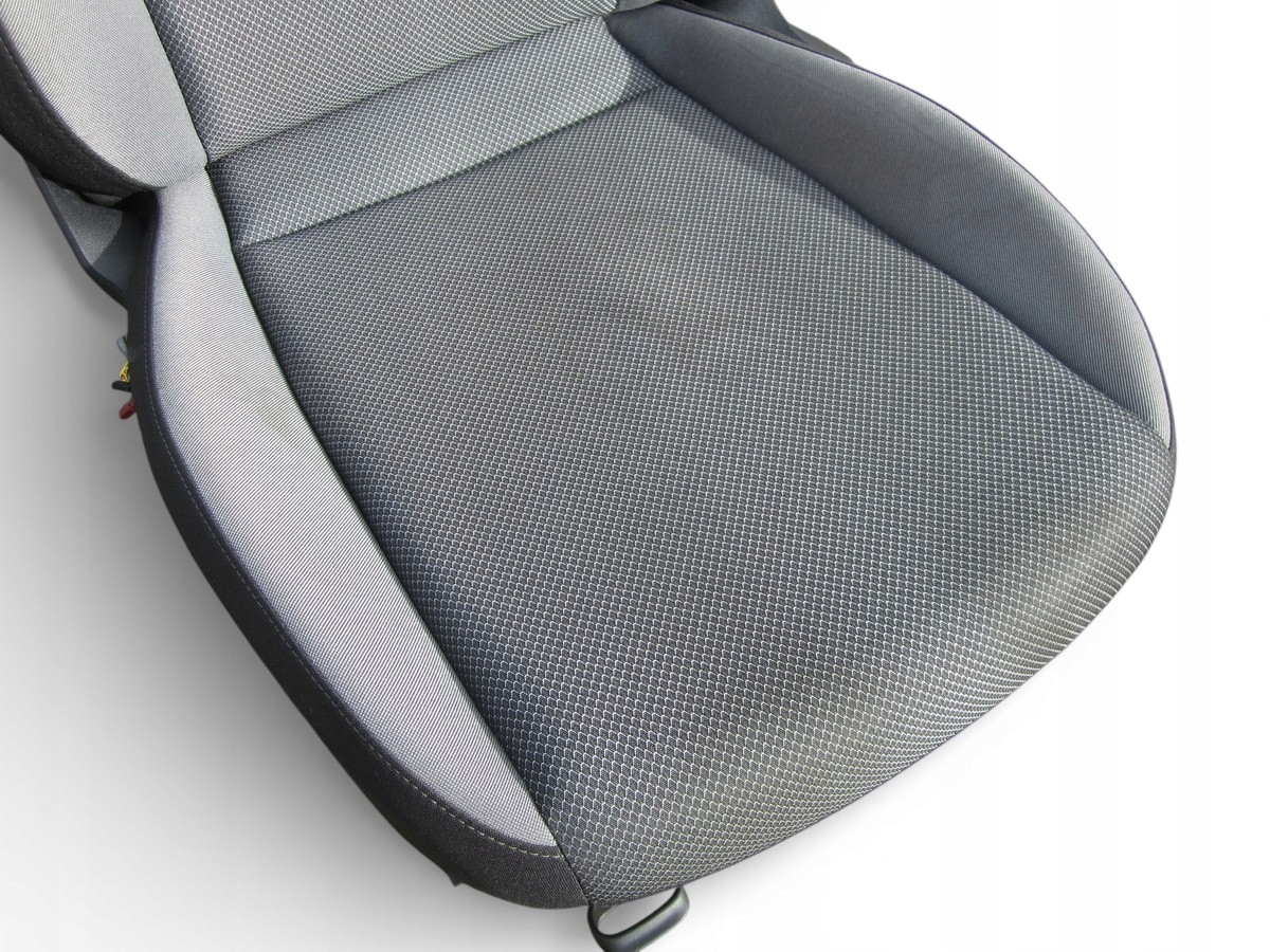 seat front front left grzany Seat Ibiza V 6F KJ 2020