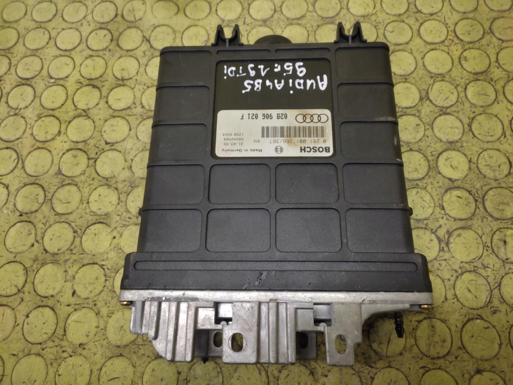 AUDI A4 B5 1.9 TDI control unit of the engine 0281001366/367