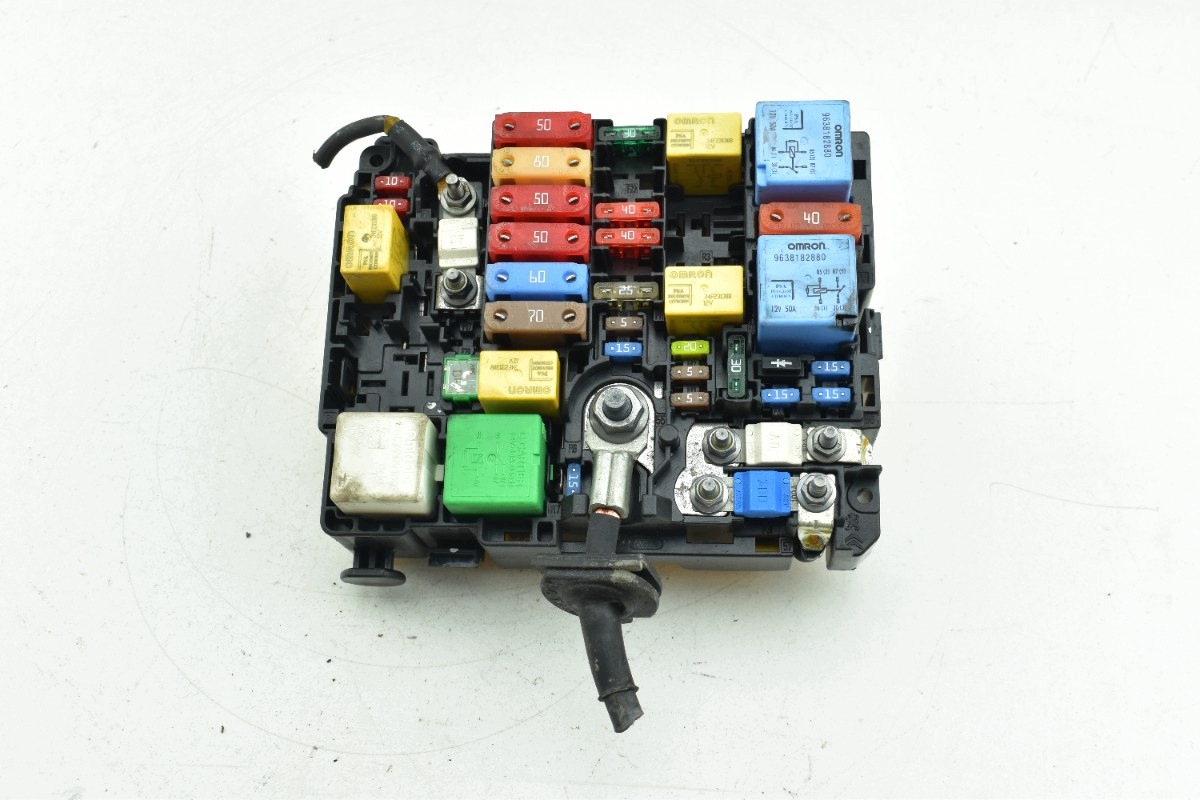 Scatola modulo BSM PEUGEOT 308 e 508 II PARTNER II 9804848580