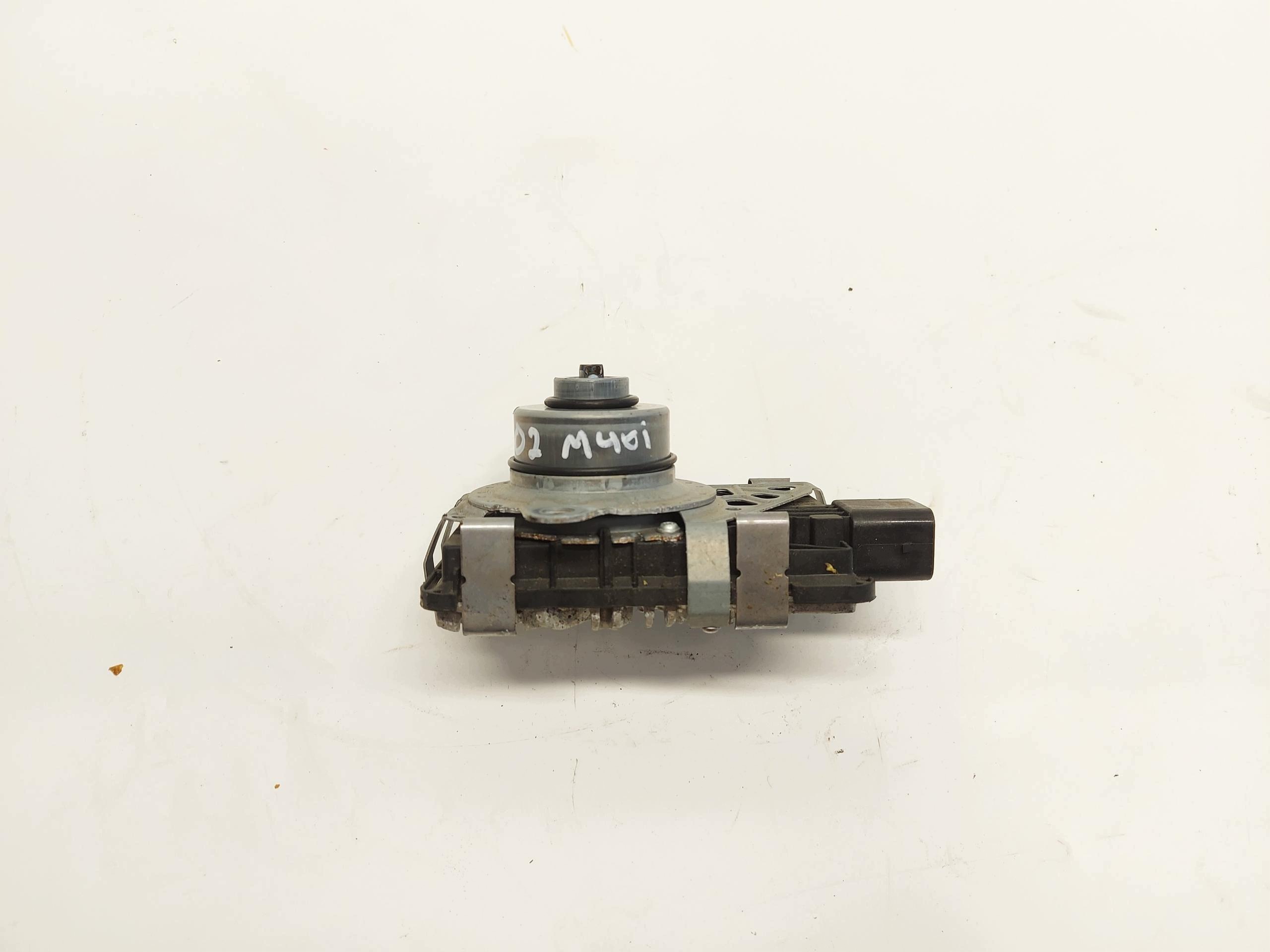 BMW G02 X4 M40i 2023r régulateur module unité de commande électronique uce reduktora 5a67678