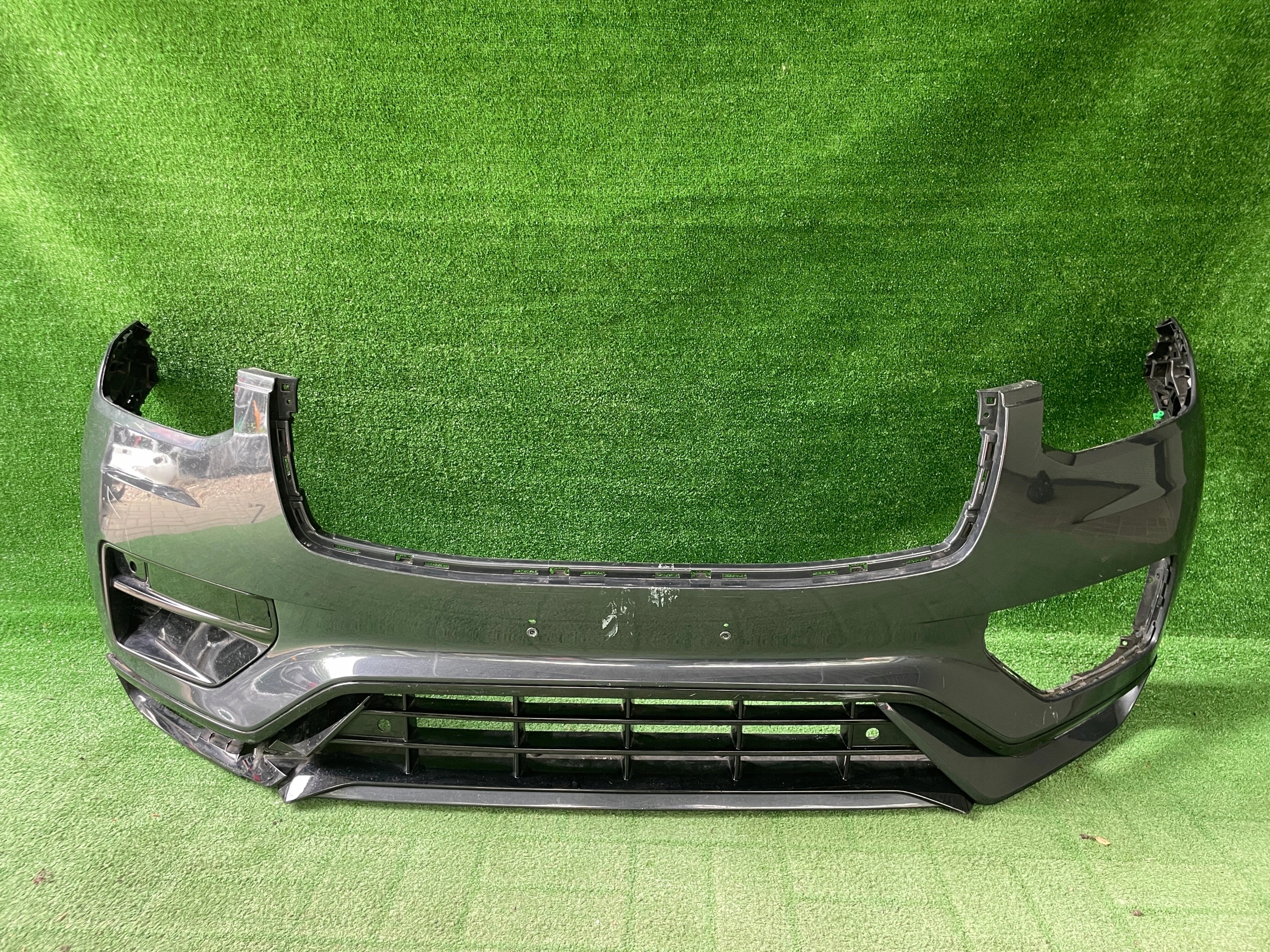 Volvo 2 II Xc-90 XC90 R design Lift bumper front front