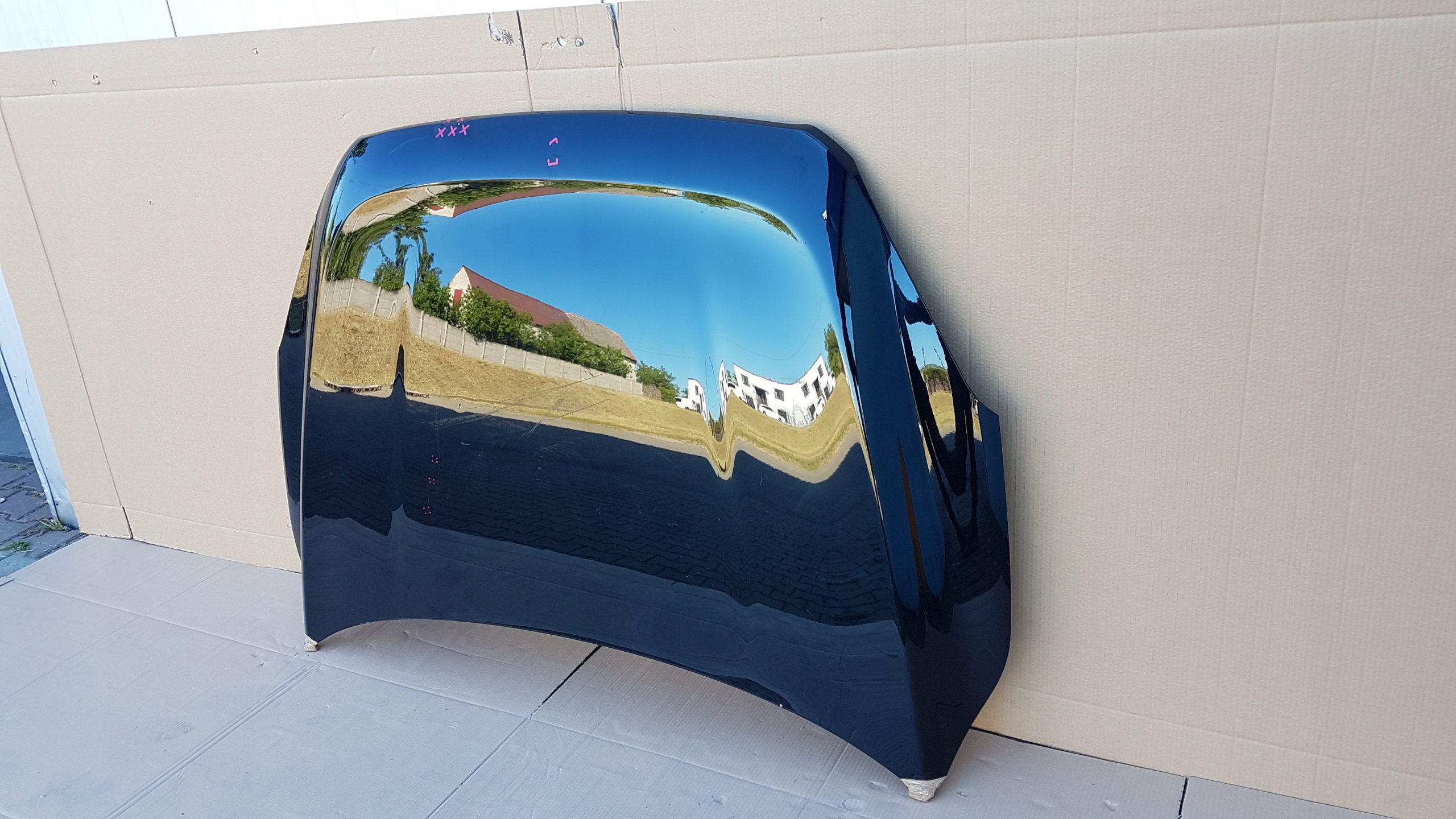 MASKA VOLVO XC60 I LIFT 13- Kolor do lakierowania