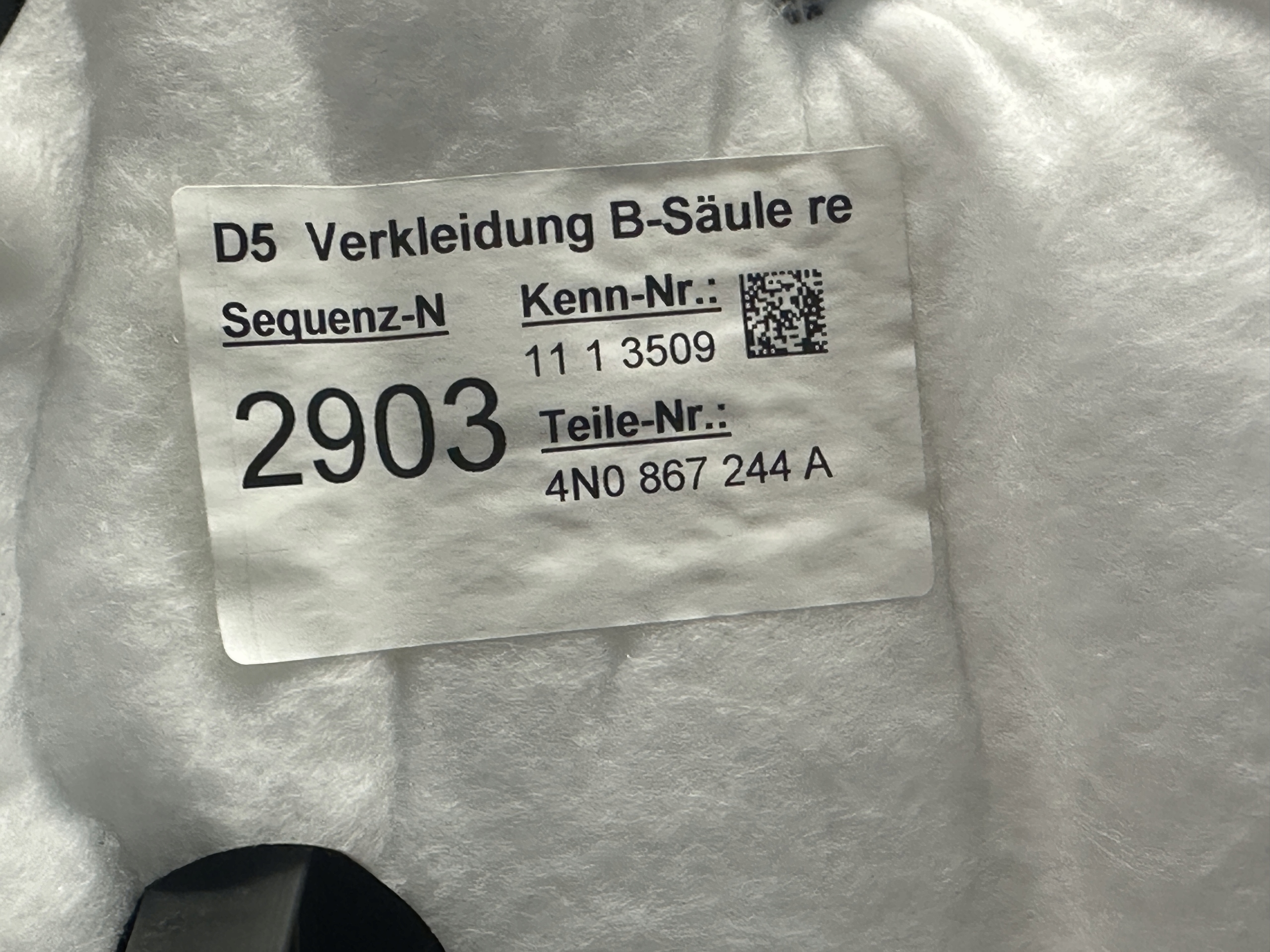 AUDI A8 4N D5 Blende Abdeckung SLUPKA B rechts 4N0867244A