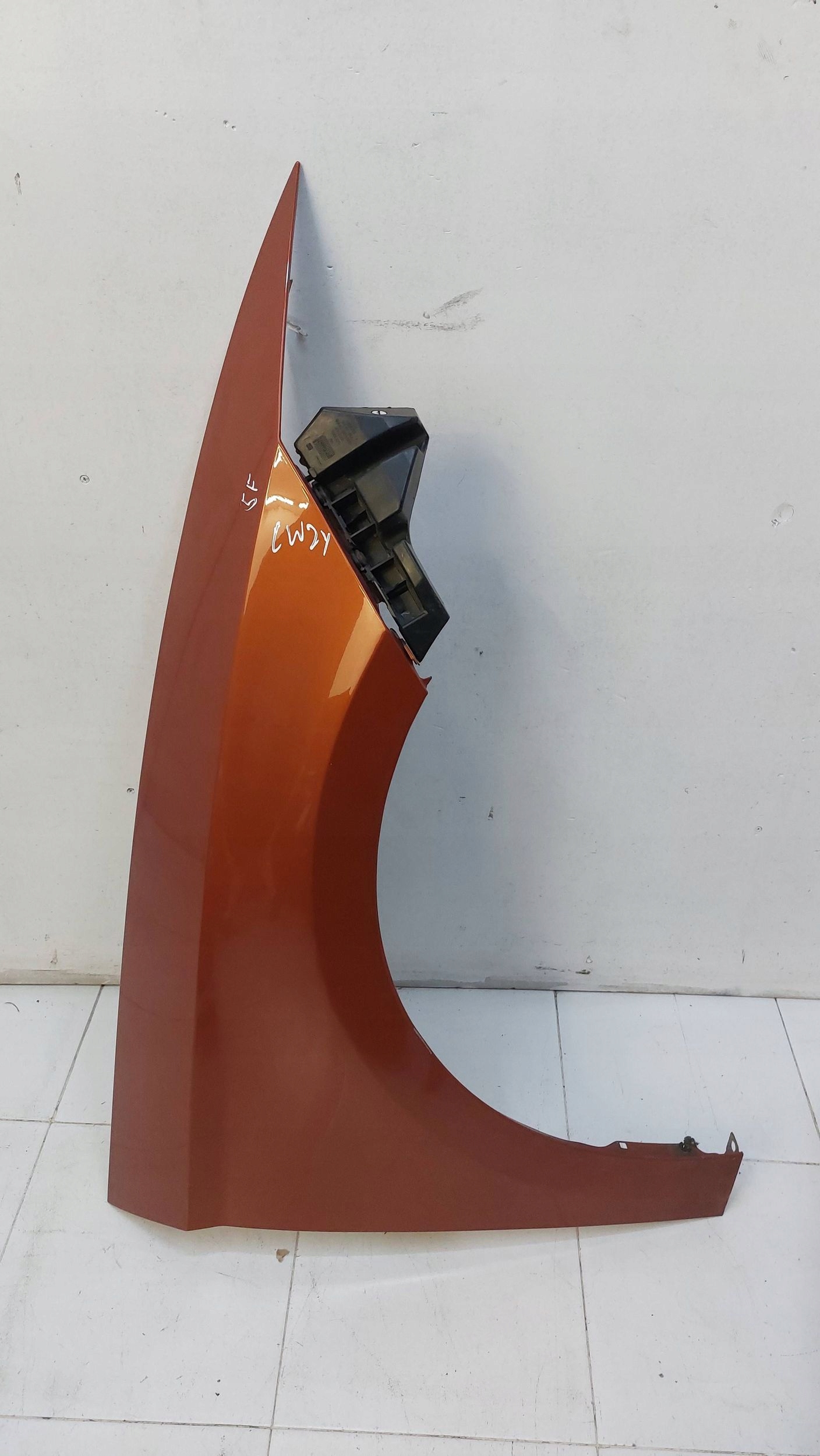 SEAT LEON III 3 5F0 12-20r fender right front colour LW2Y 19r
