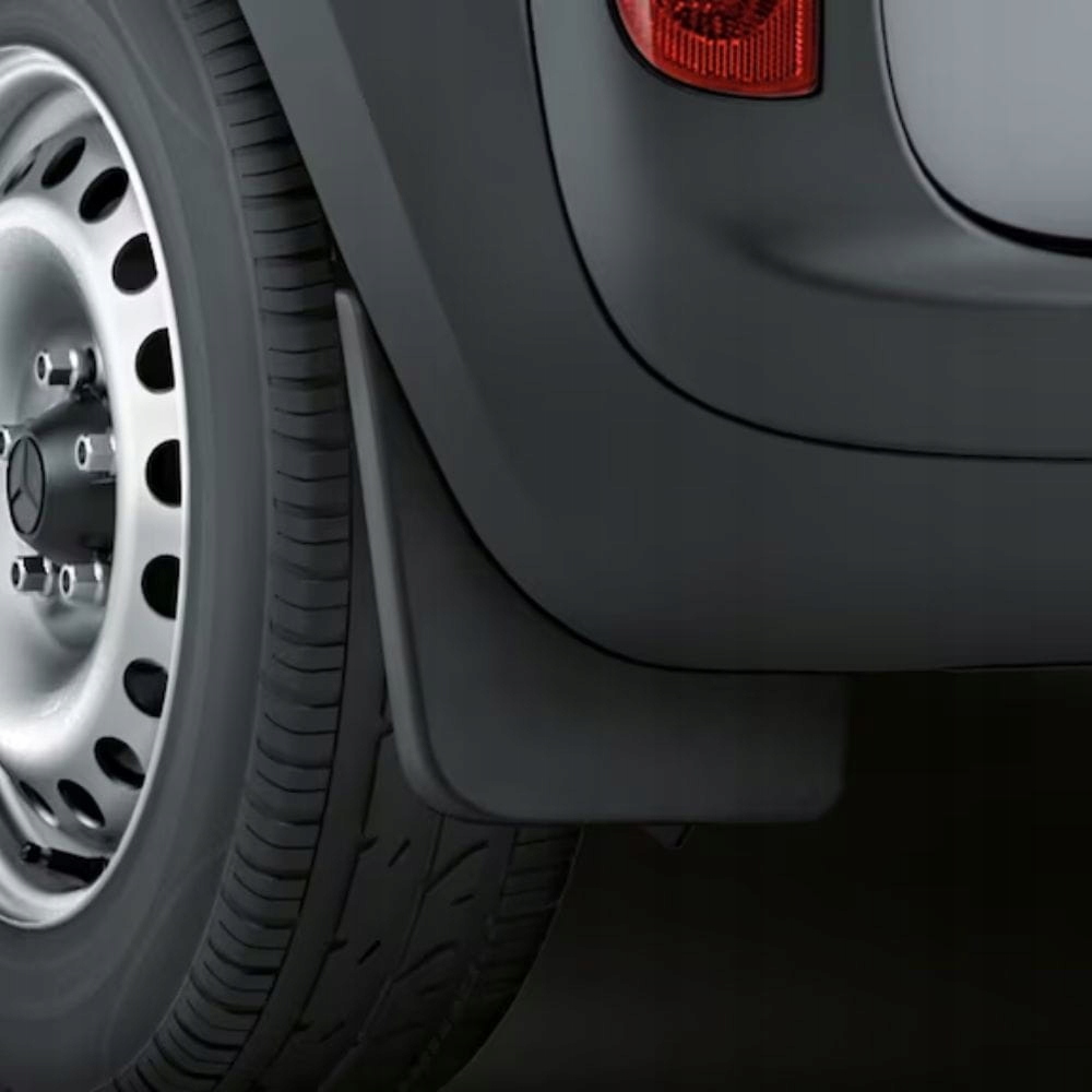 CHLAPACZE MERCEDES CITAN eCITAN EQT T KLASA W420 TYŁ A4708904700