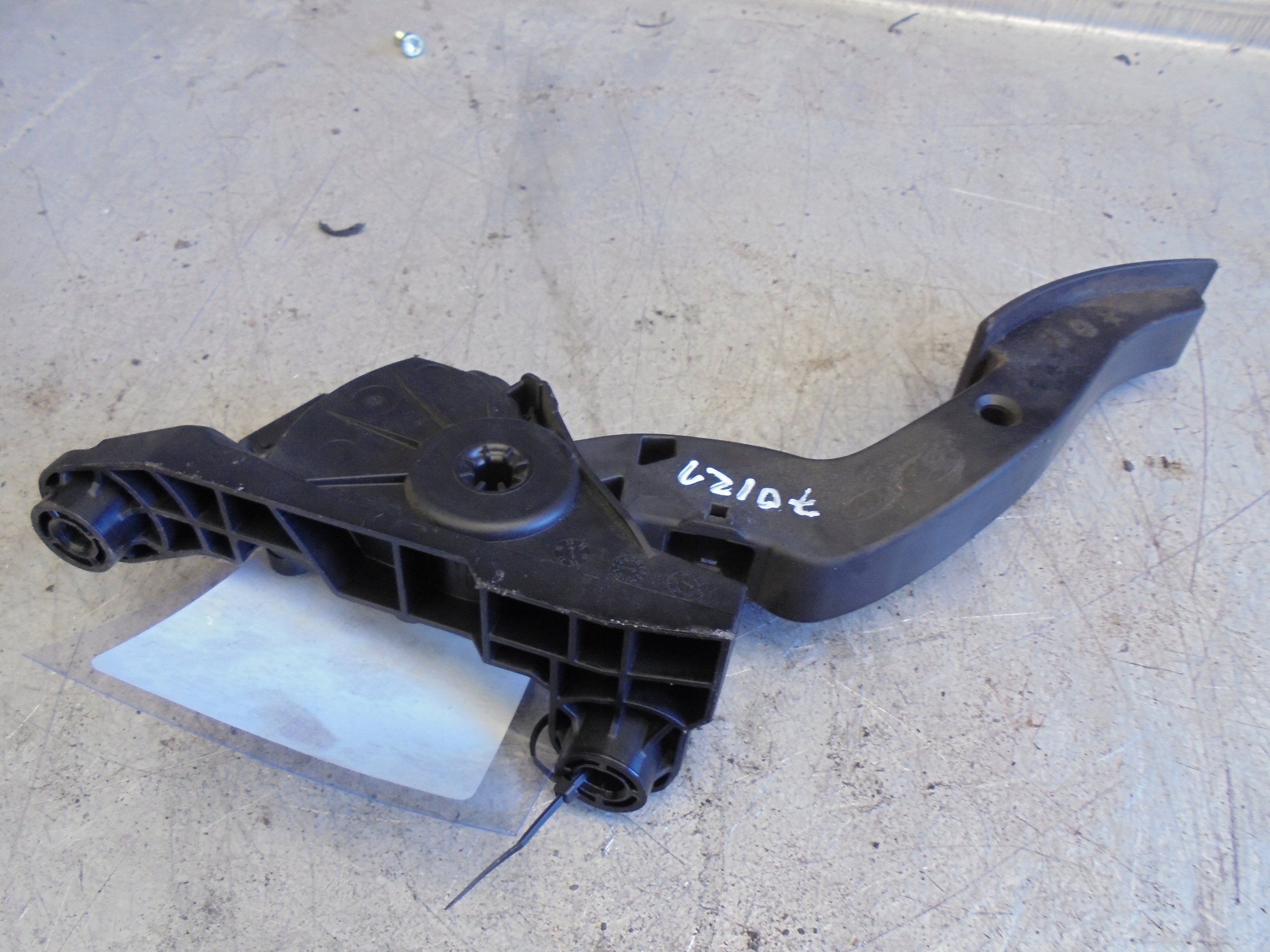 KIA RIO III 1.4 16v 2013r accelerator pedal potentiometer