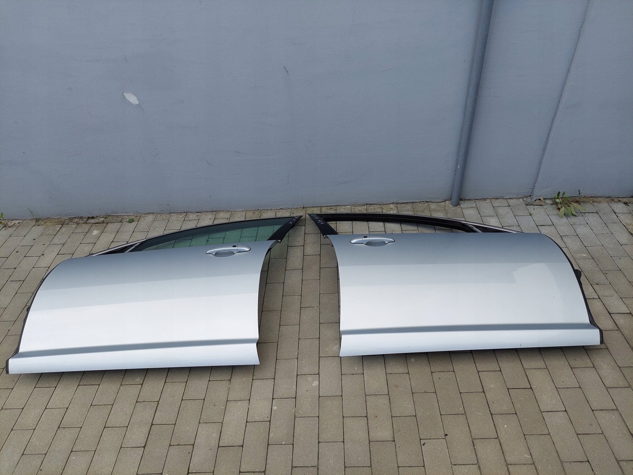 door front front right JAGUAR XF X250 MEE