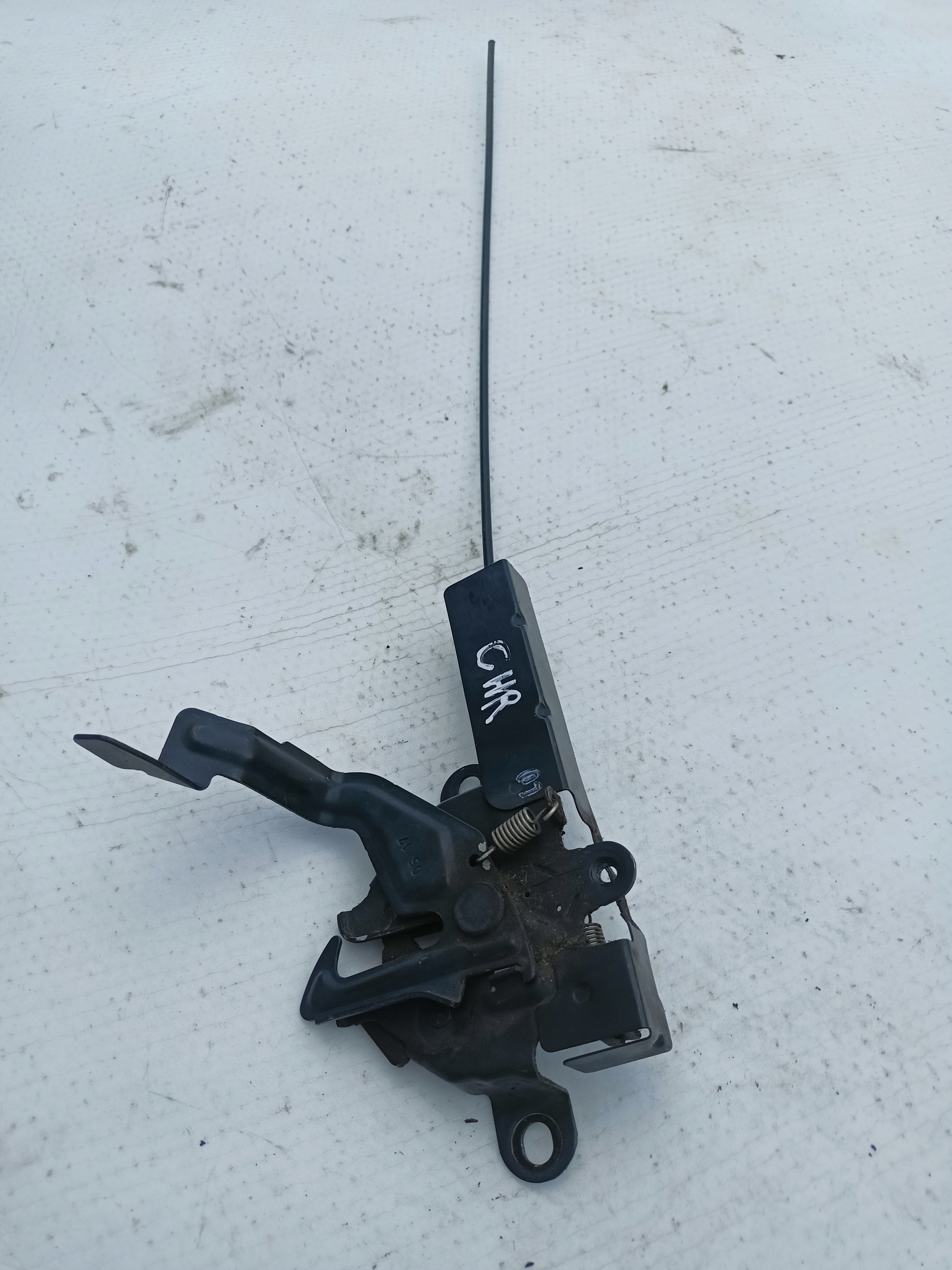 ЗАМОК КАПОТА TOYOTA CHR