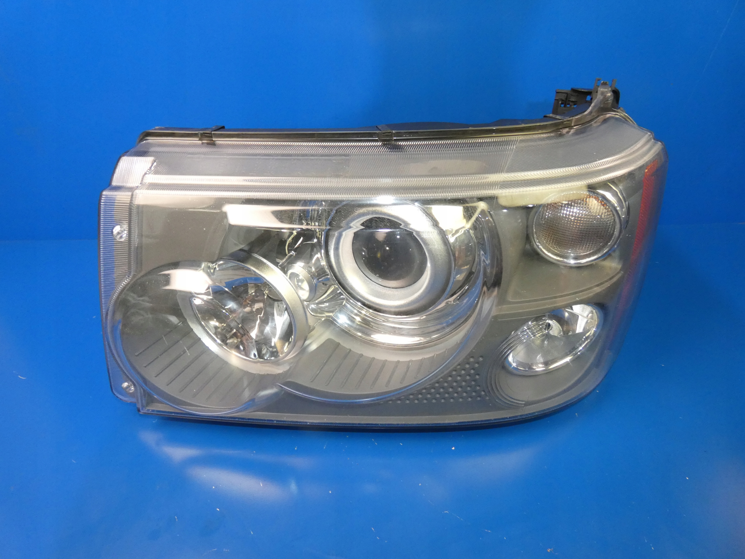 RANGE SPORT L320 feu gauche avant XENON rotatif