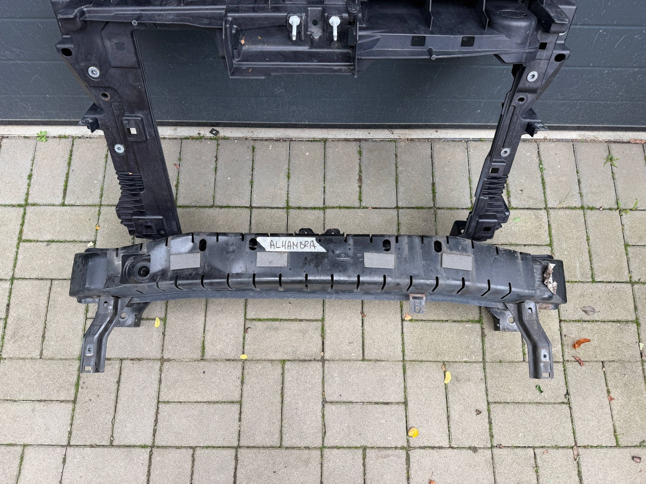 Vw Sharan 7N front body wall front sider iron komplet