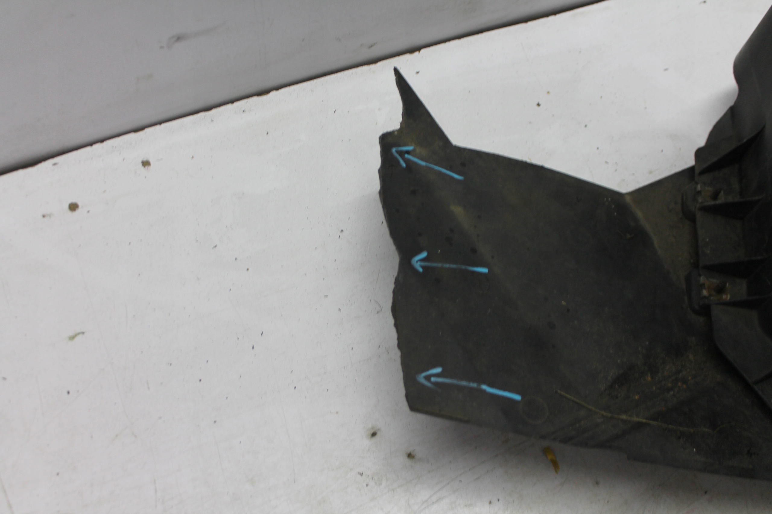 mudguard left front FORD GALAXY MK3 LIFT 10-15
