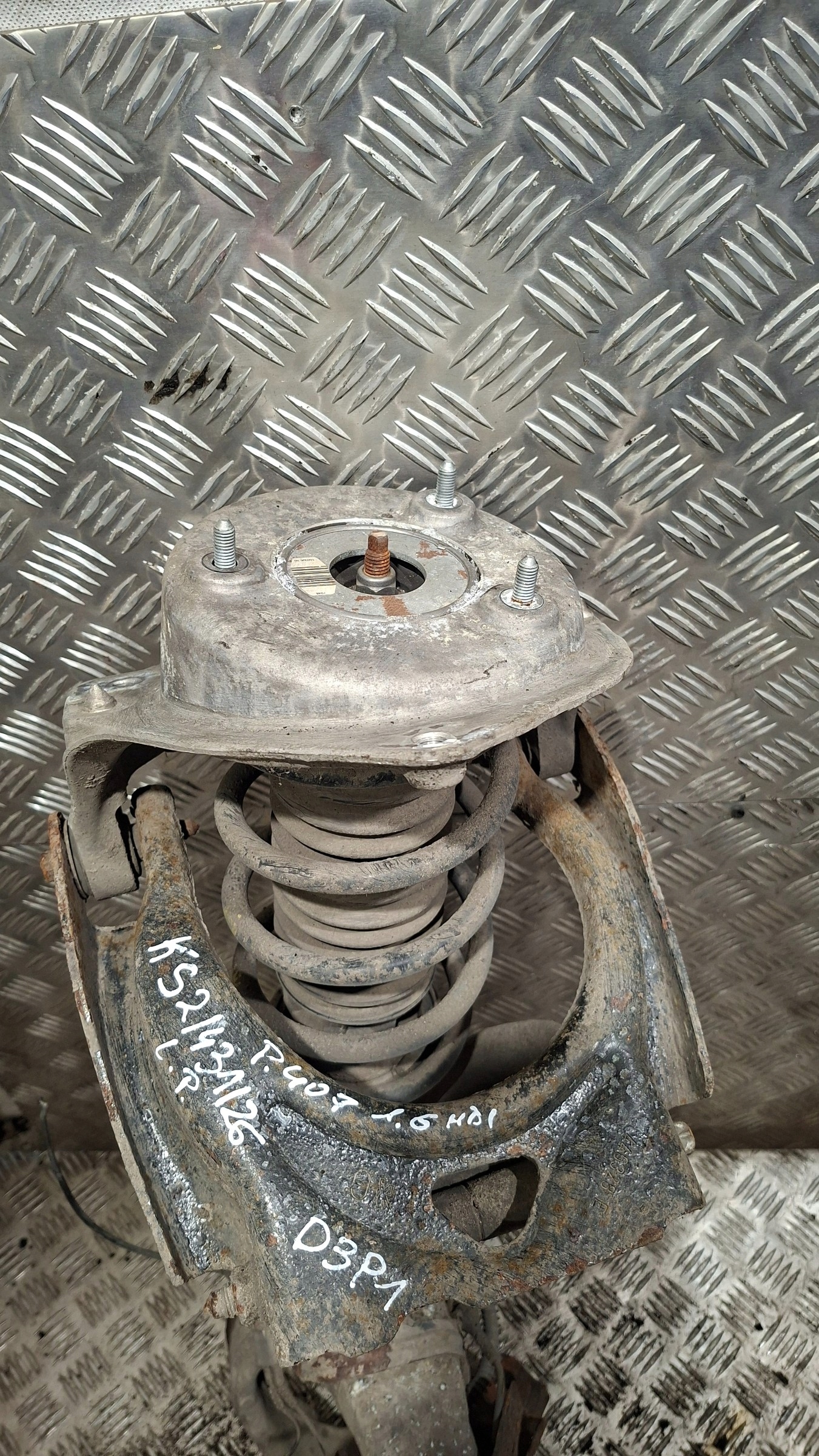 shock absorber McPherson left front PEUGEOT 407 1.6HDI