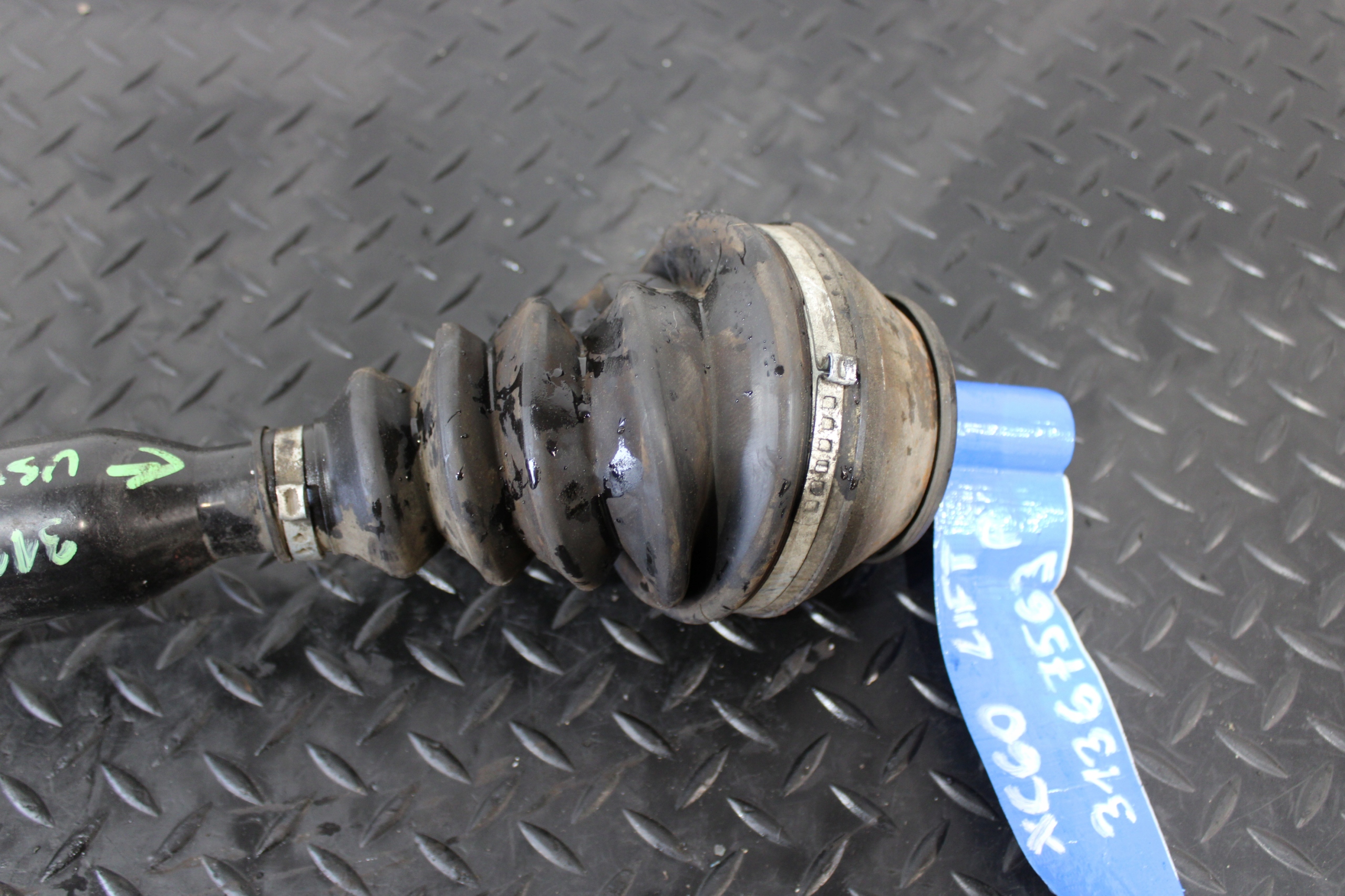semi-axis semi-axis right front VOLVO XC60 LIFT 31367563