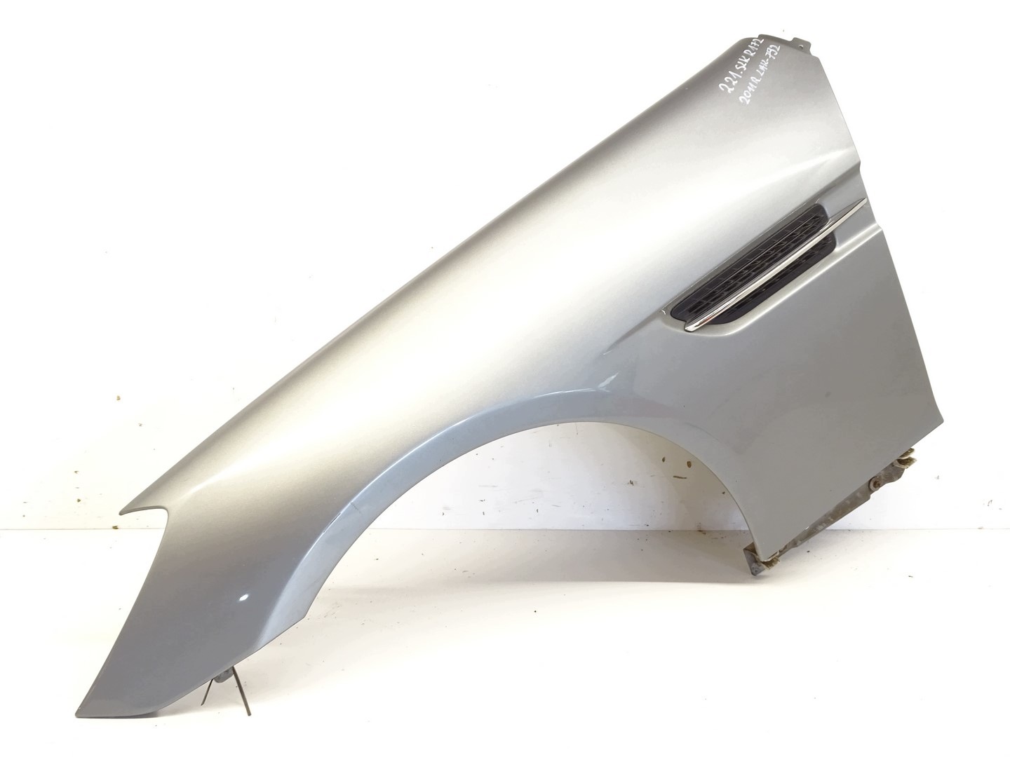 fender left front front MERCEDES SLK W172 R172 LAKIER 792 C792