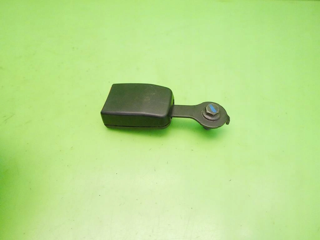 защелка ремня передний левый suzuki SWIFT 00-