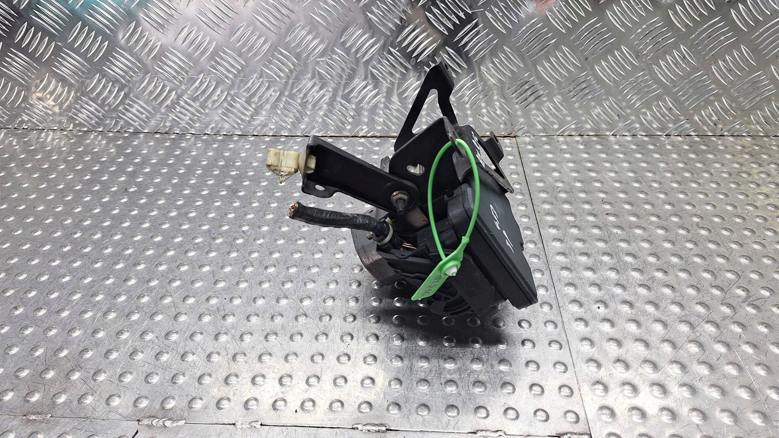 pump control unit ABS A4539003001 476603428R SMART FORTWO III 453
