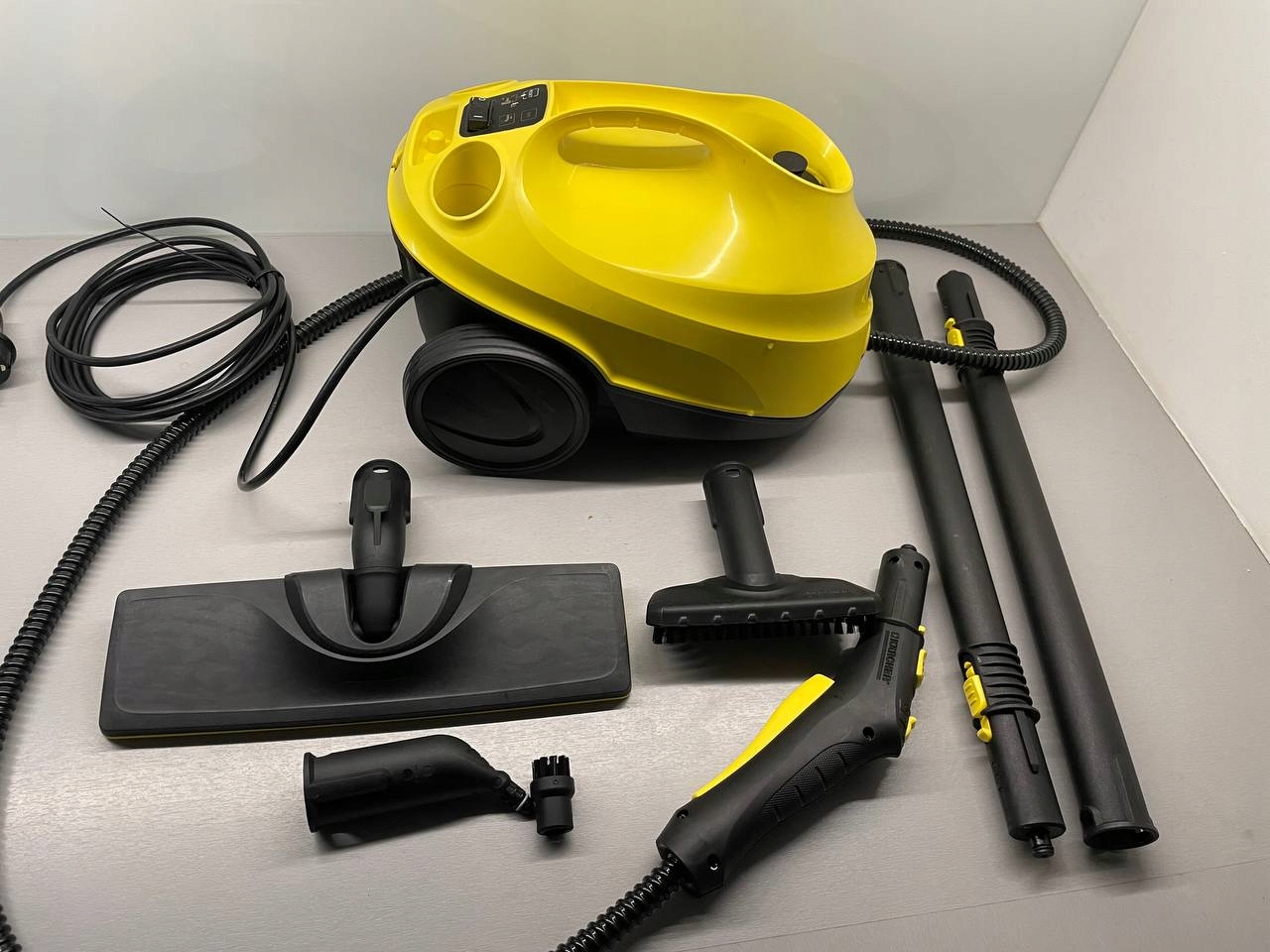 Parownica Kärcher 1900 W / 1 l EAN (GTIN) 4054278312415