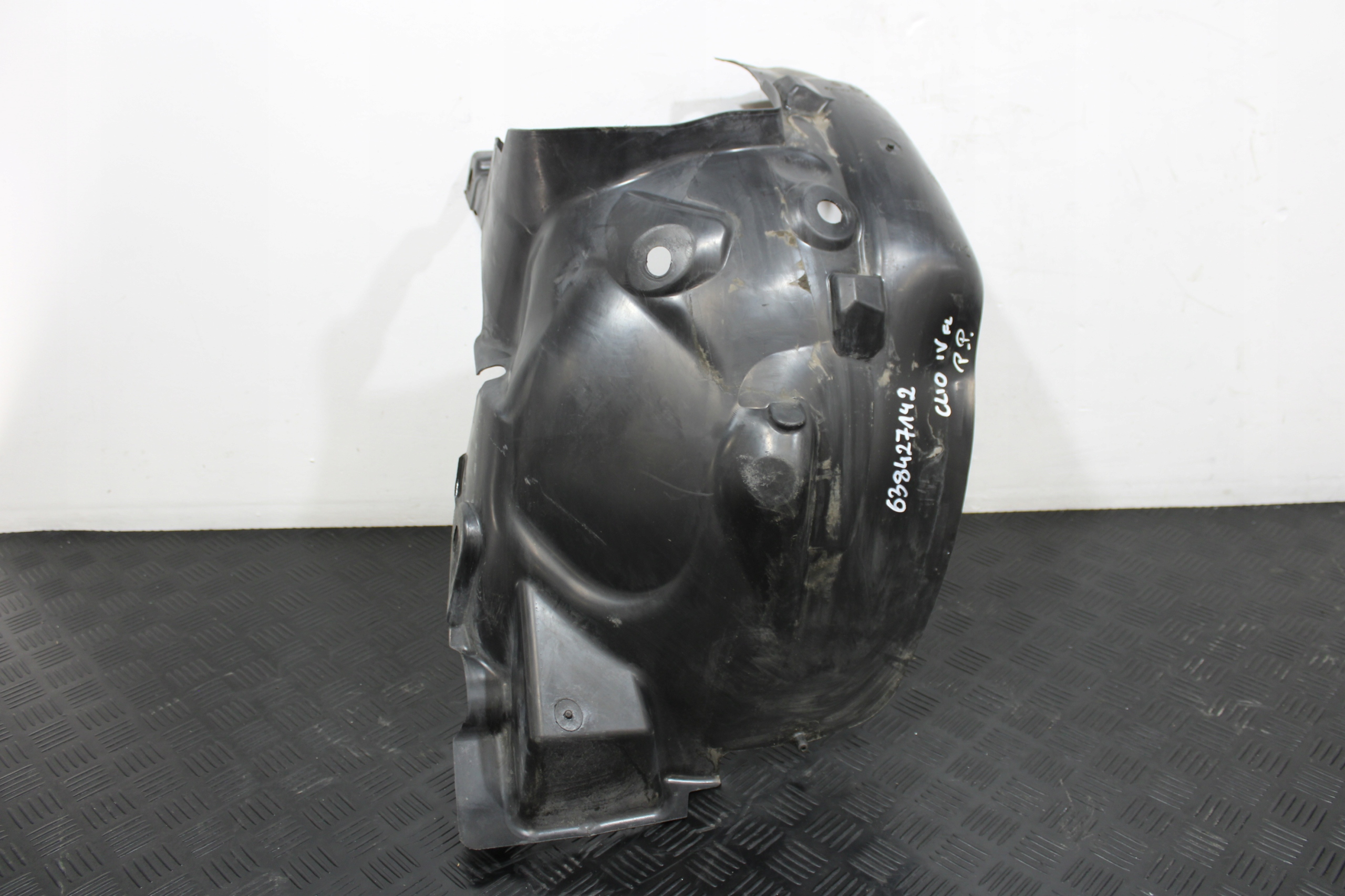 mudguard right front 638427142R RENAULT CLIO IV 4 LIFT
