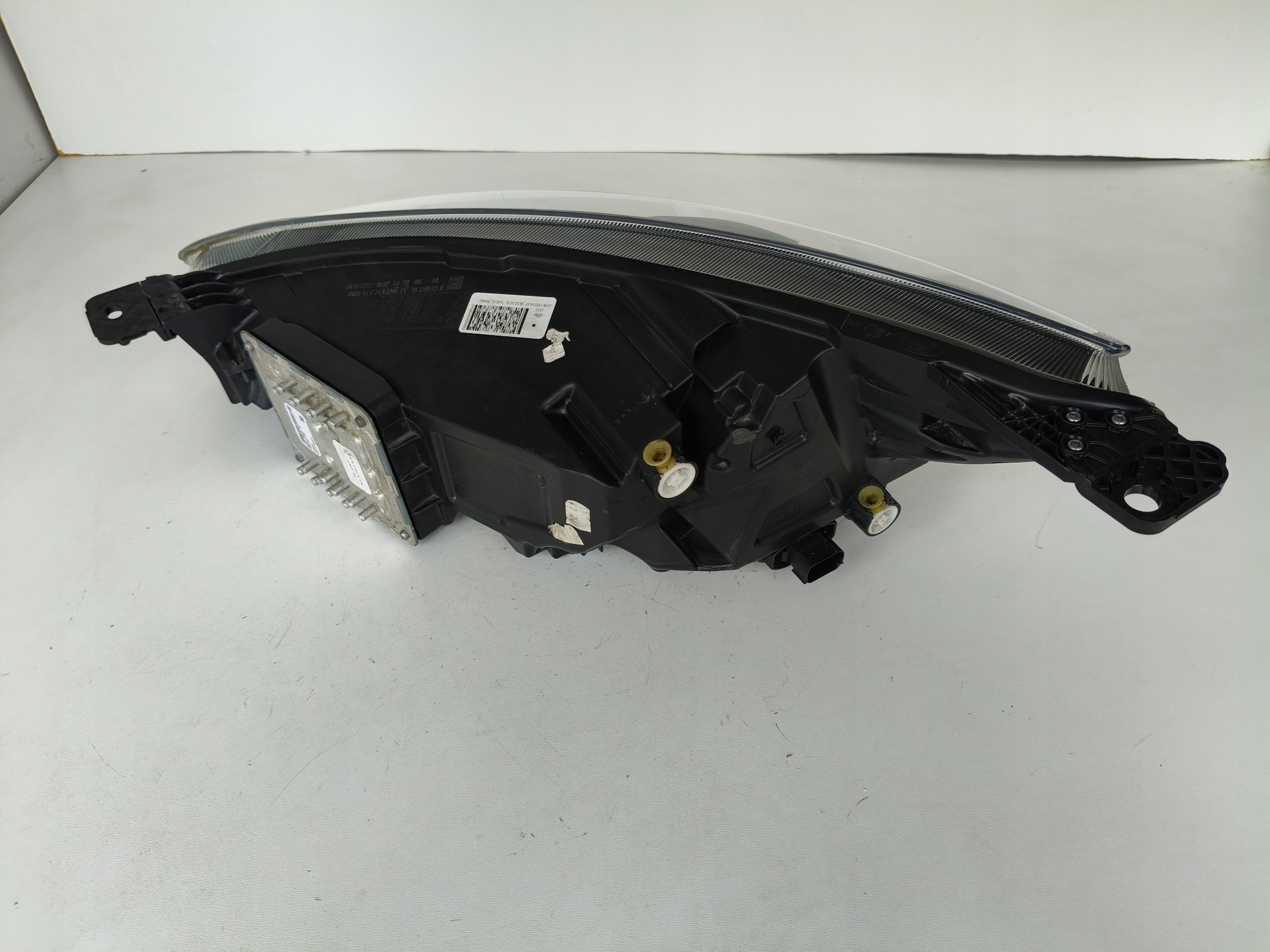 light right REFLEKTOR FORD FOCUS MK4 18- FULL LED