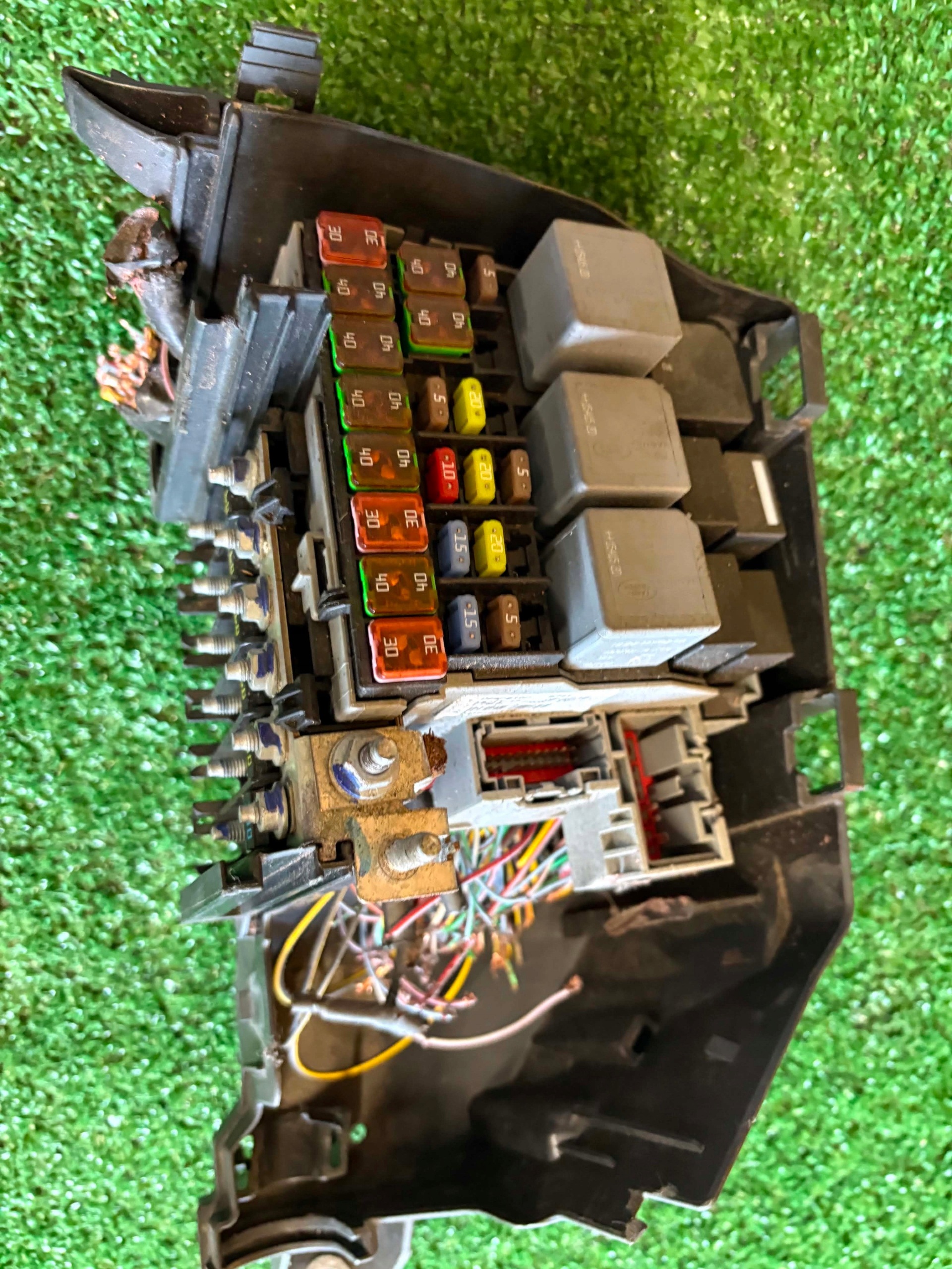 Module fusibles LAND ROVER EVOQUE 2011-2018 2.0 d