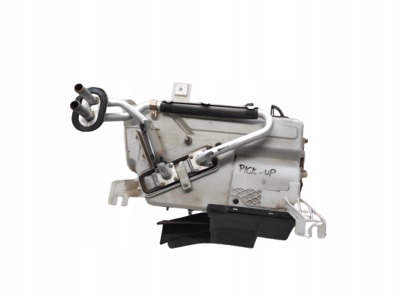 NISSAN PICK UP NAVARA 2 II D22 LIFT 01- 2.5 DI NAGRZEWNICA