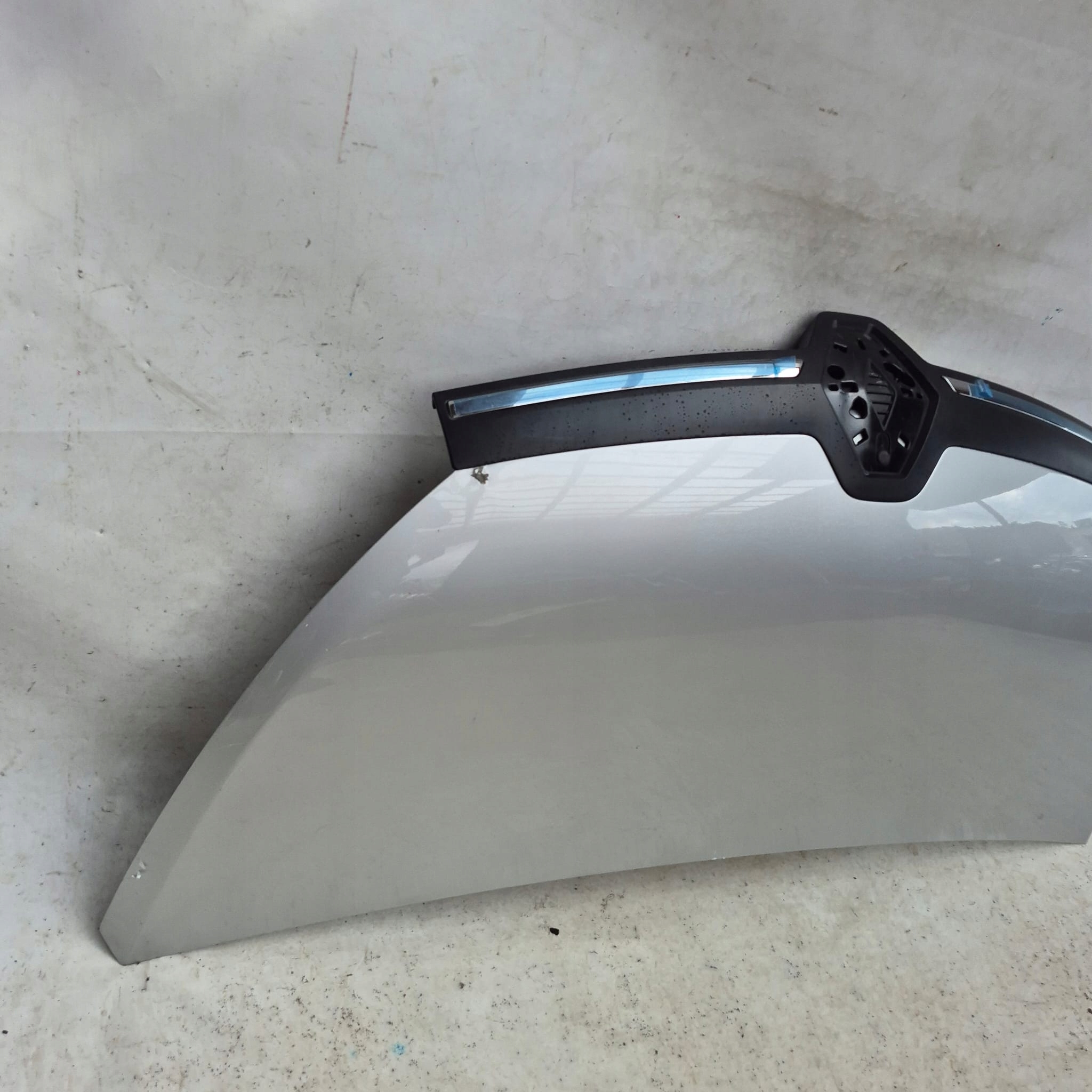 RENAULT TRAFIC III 14- Cofano Griglia