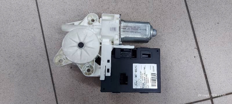 motorek okna pravý předek C-MAX MK1 3M5T14B533AG