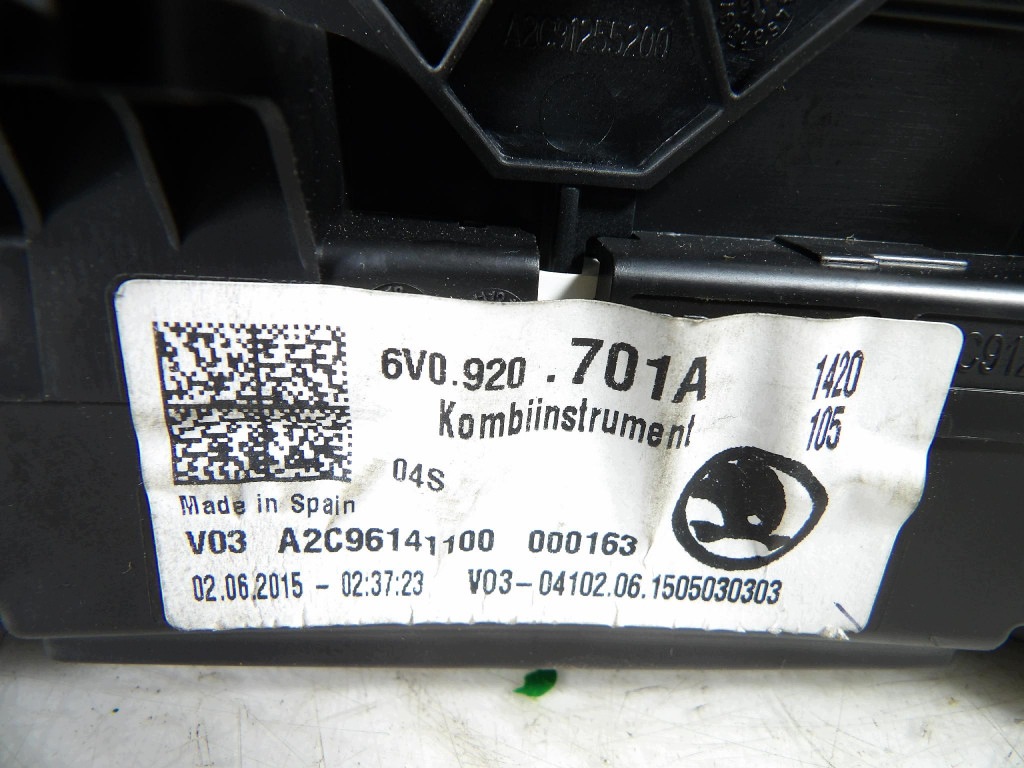 SKODA FABIA 3 1.4TDI dials 6V0920701A