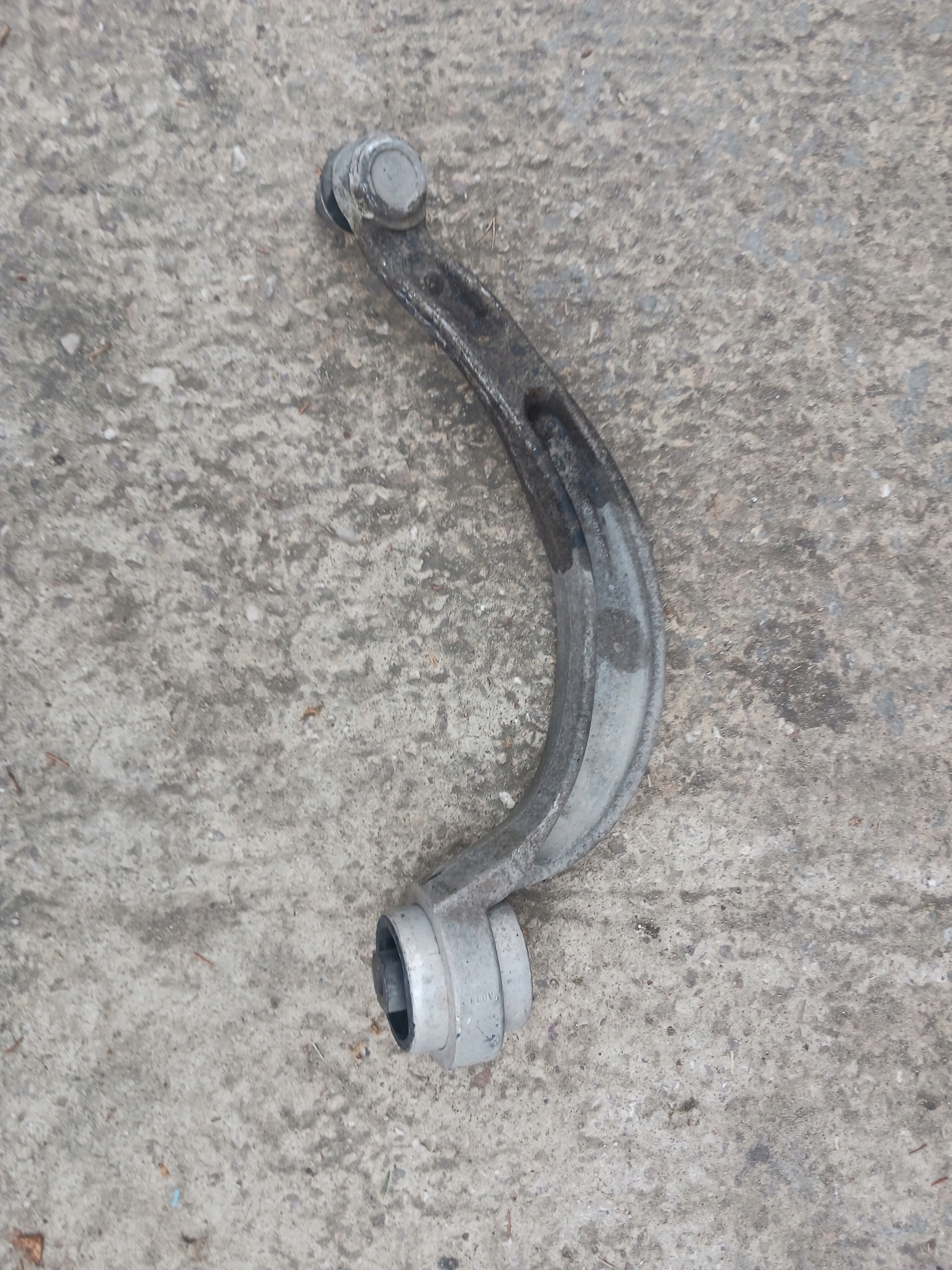 arm left front front AUDI A4 B8 A5 8T 8K0407695G
