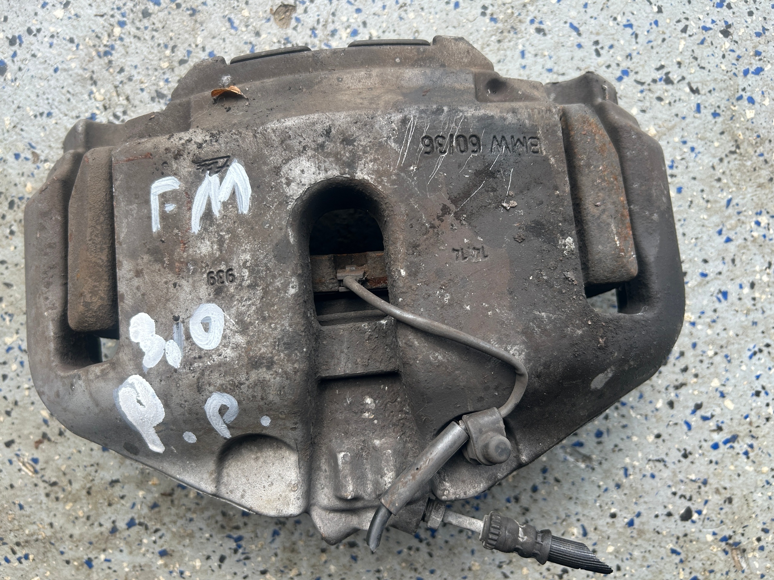 BMW F10 caliper right front 60/36