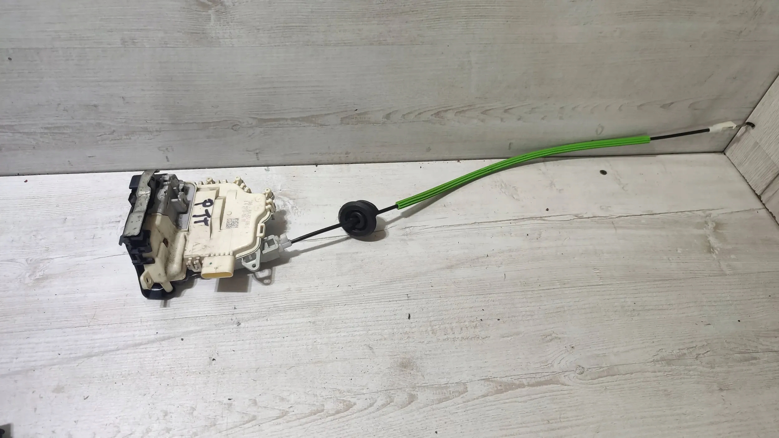 Audi TT 8J 13r 2.0tdi front side right lock door
