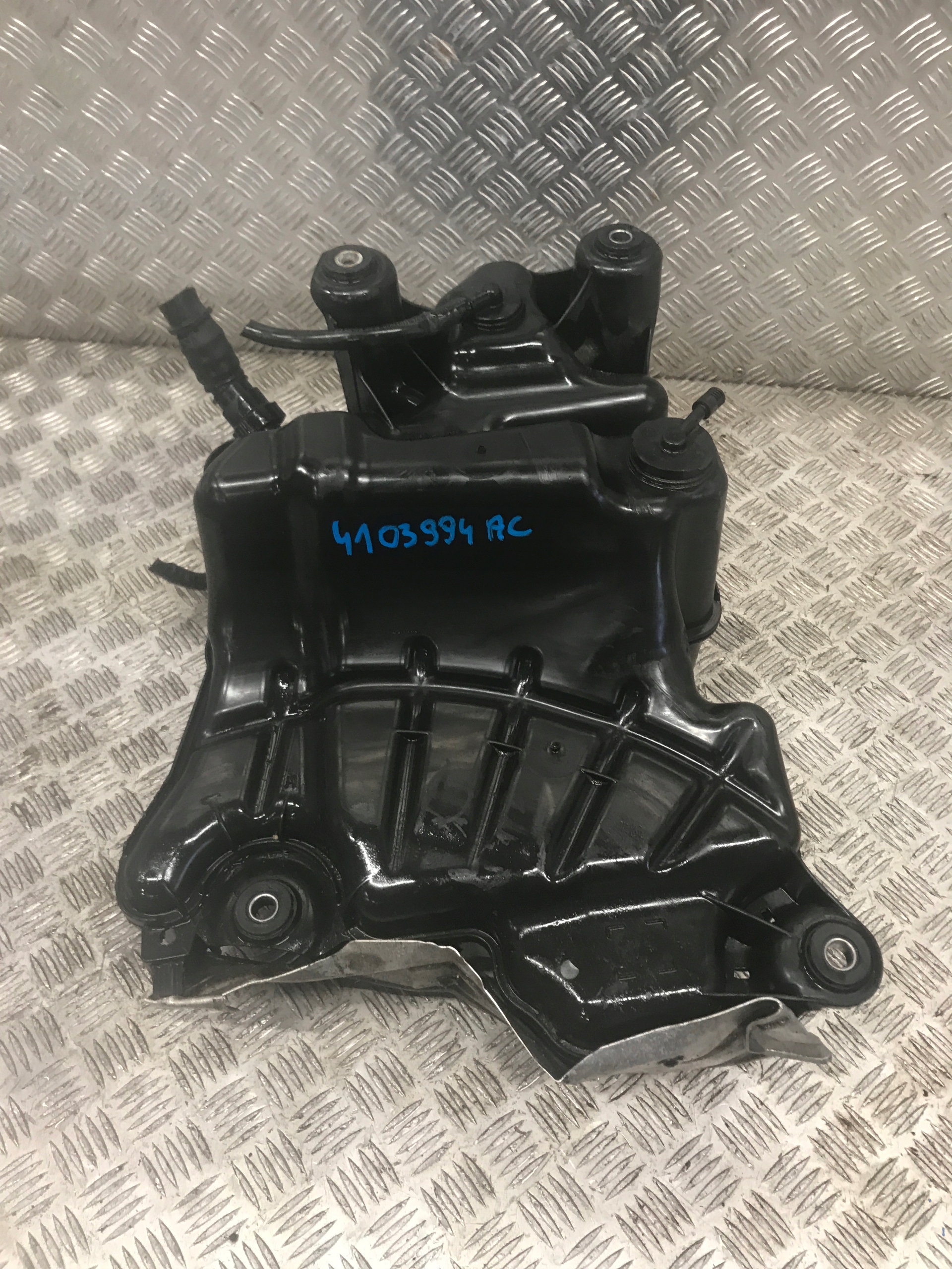 ZBIORNIK POMPA ADBLUE RENAULT KOLEOS II 4103994AC